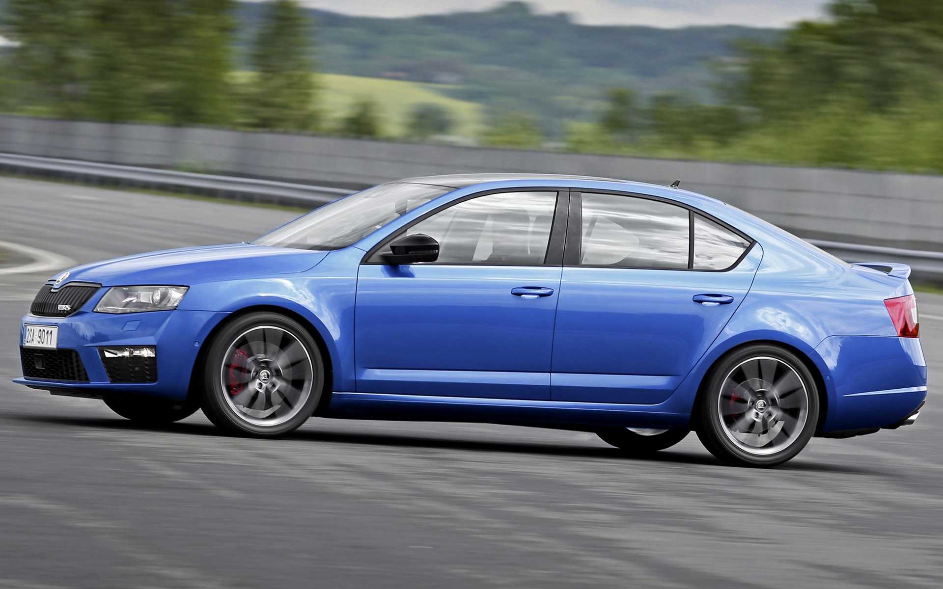 Skoda octavia rs 2014. Škoda Octavia RS. Skoda Octavia RS 2013.