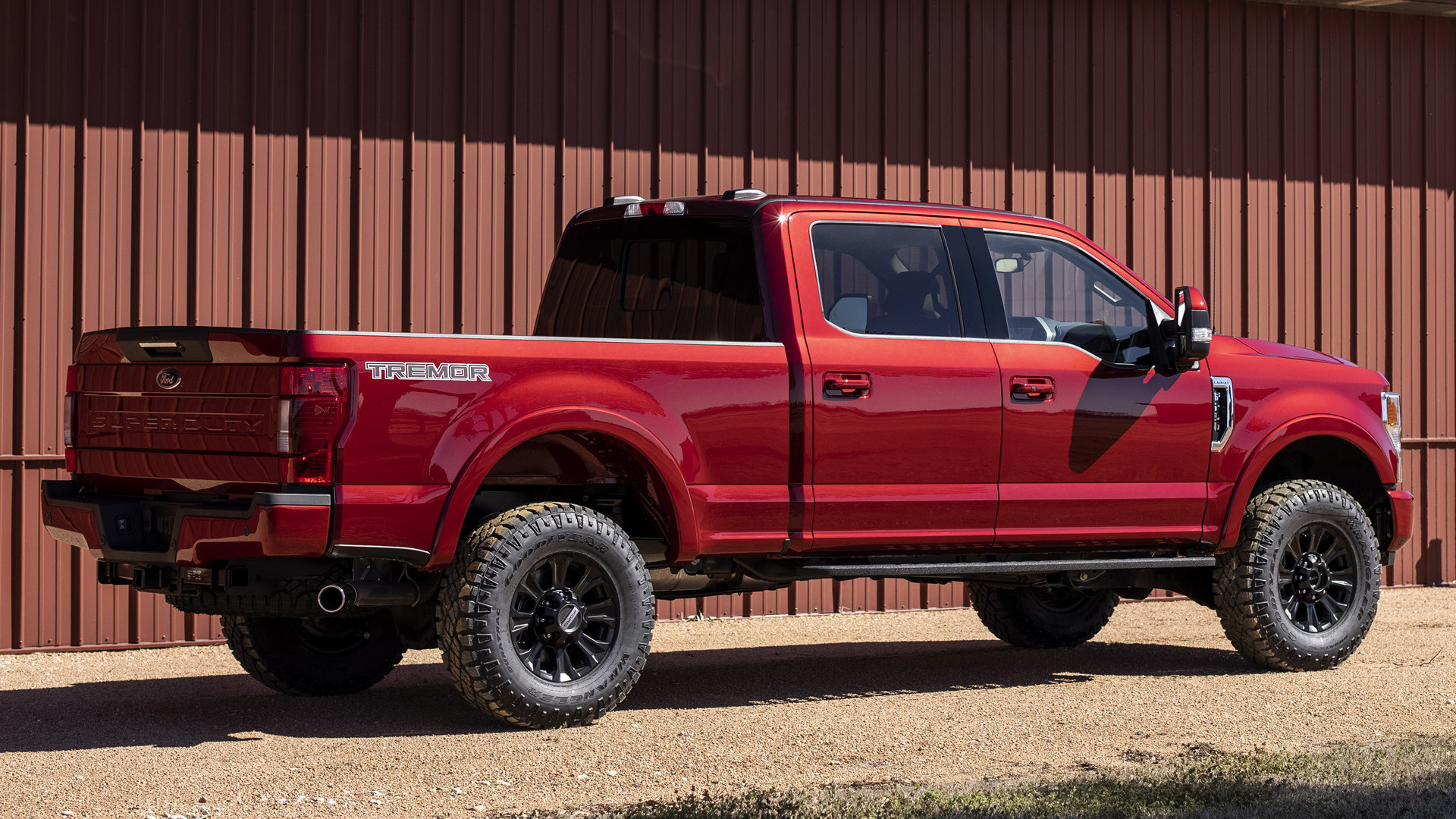 2022 Ford F-250 Super Duty Lariat Tremor Crew Cab Sport Appearance