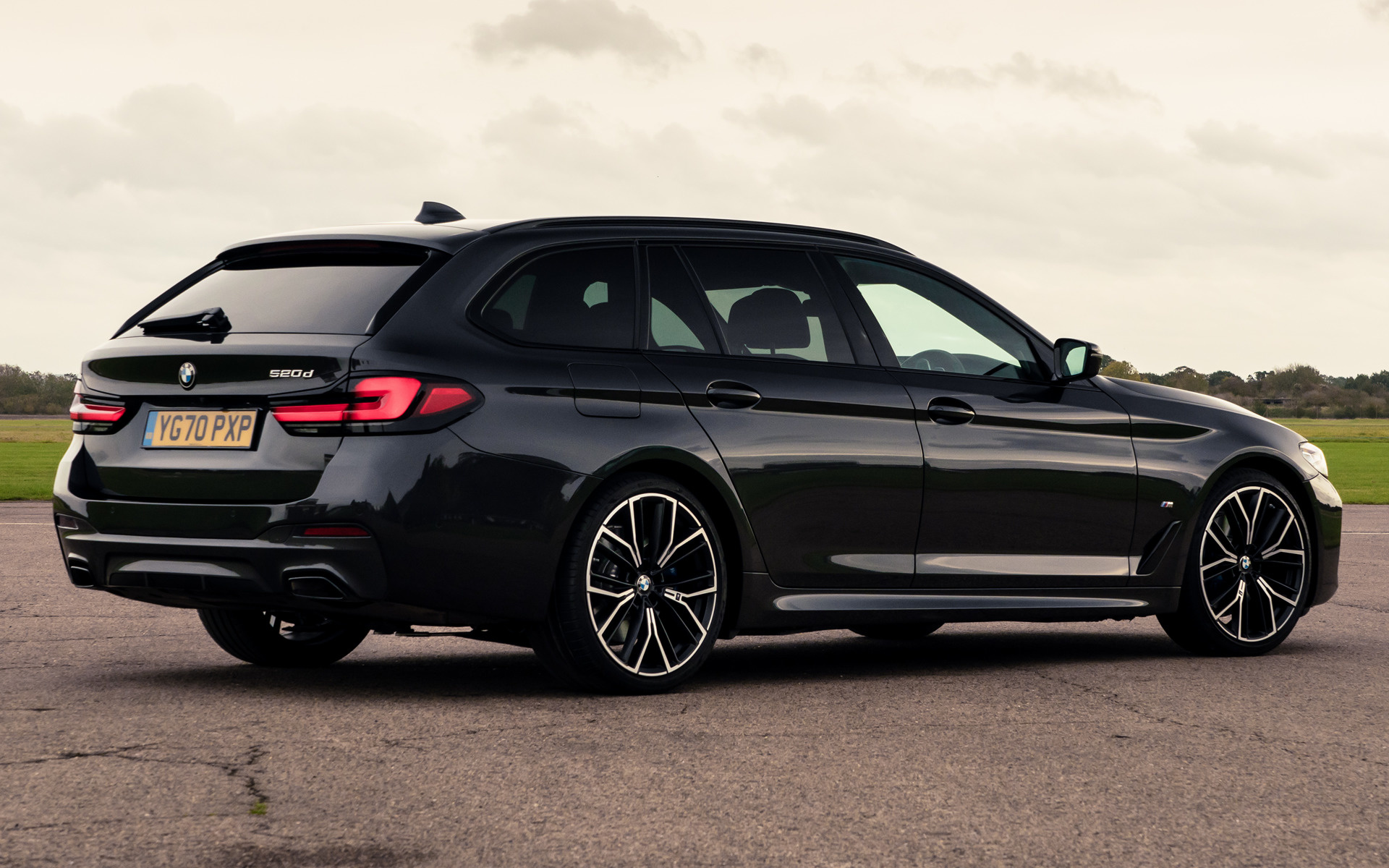 wenselijk over het algemeen welzijn 2020 BMW 5 Series Touring M Sport (UK) - Wallpapers and HD Images | Car  Pixel