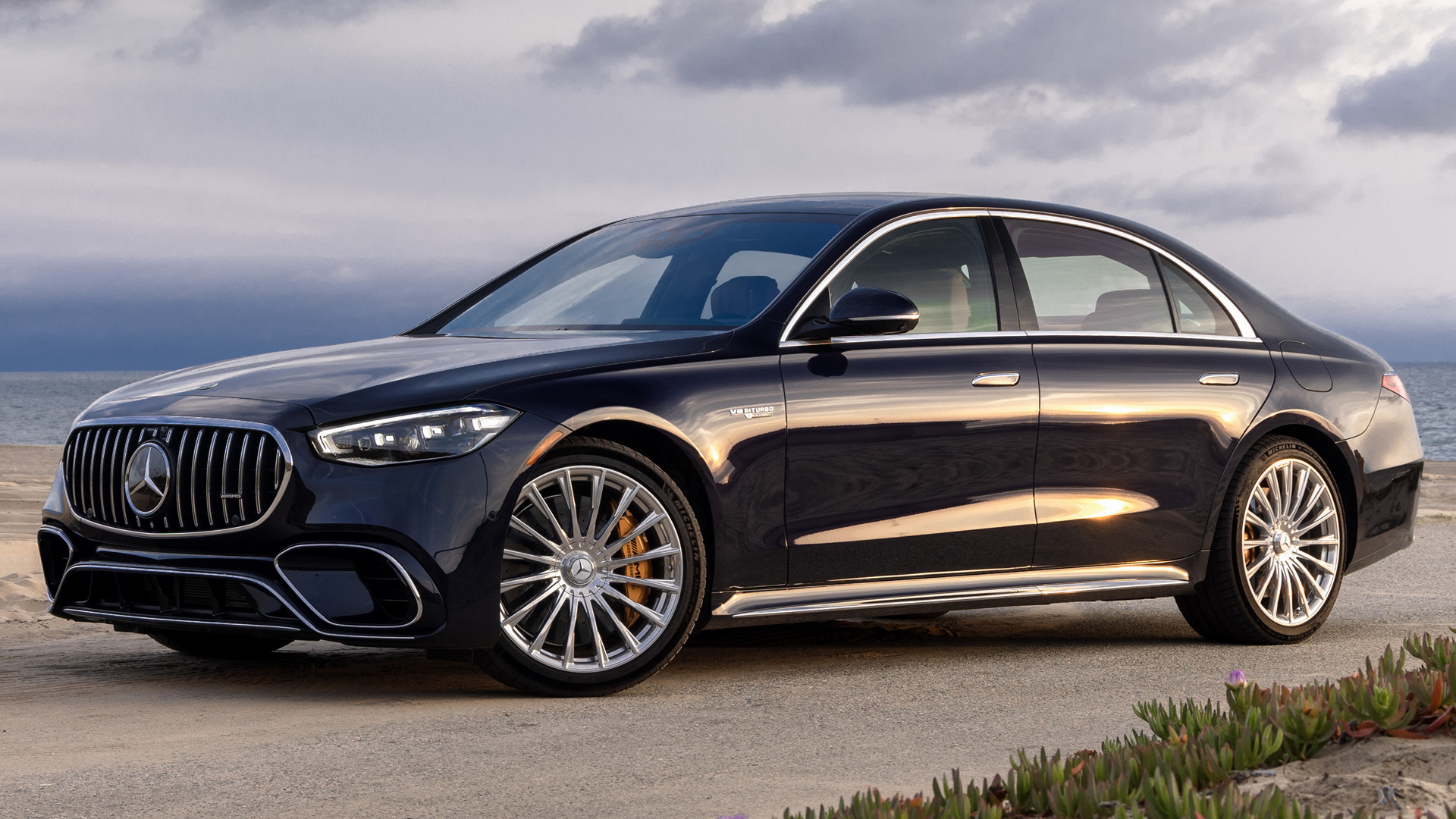 2024 MercedesAMG S 63 E Performance (US) Hintergrundbilder und