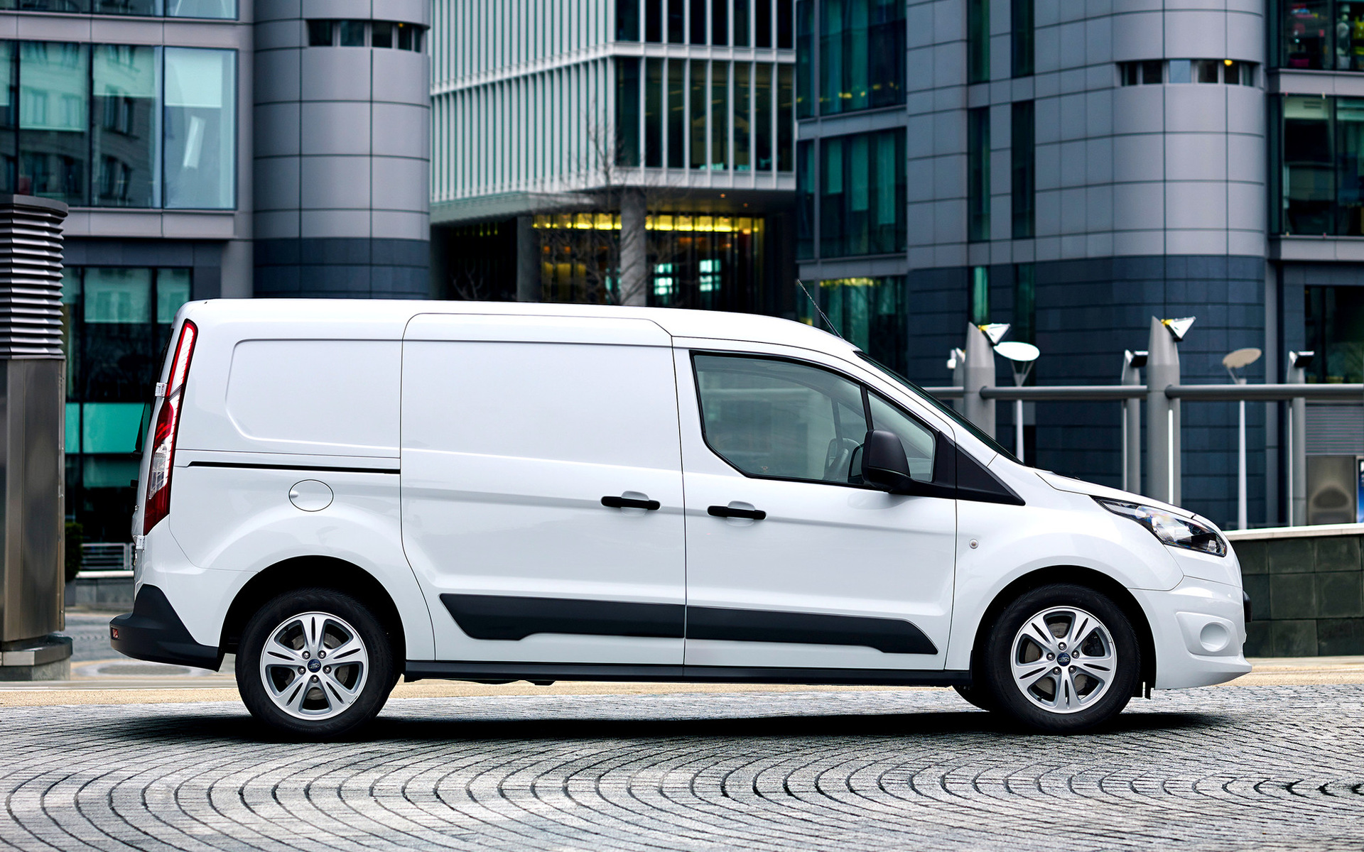 ford transit connect lwb