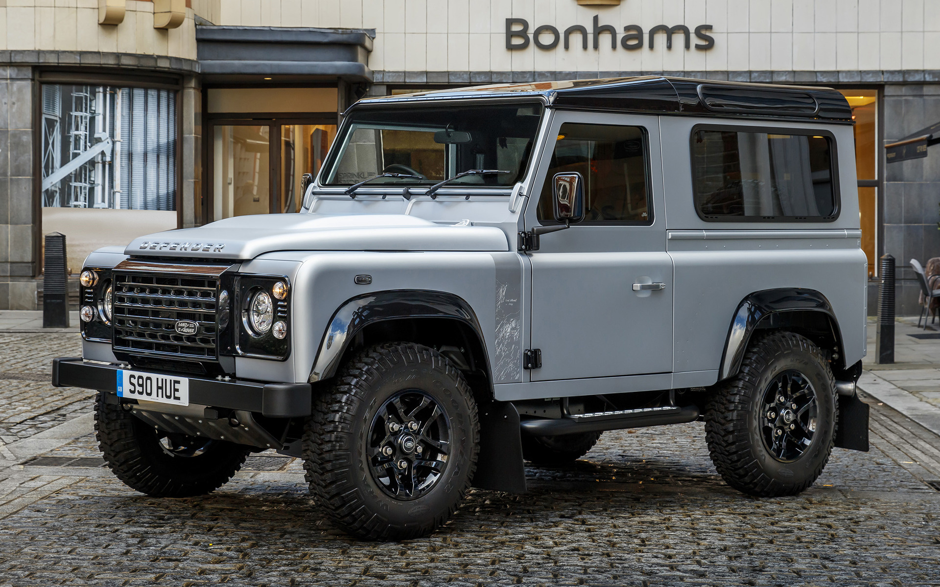 Defender auto купить. Land Rover Defender 90 кабриолет. Дефендер авто 2015. Дефендер 1. Дефендер 1 12.