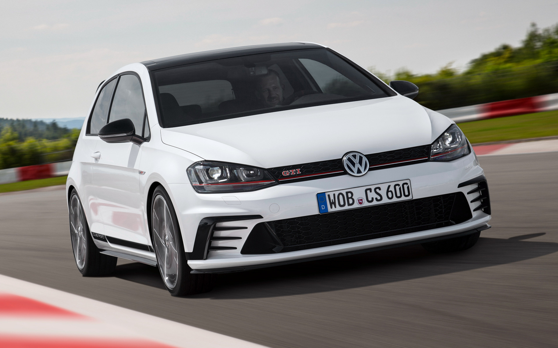 2015 Volkswagen Golf GTI Clubsport 3-door - Wallpapers and HD Images ...