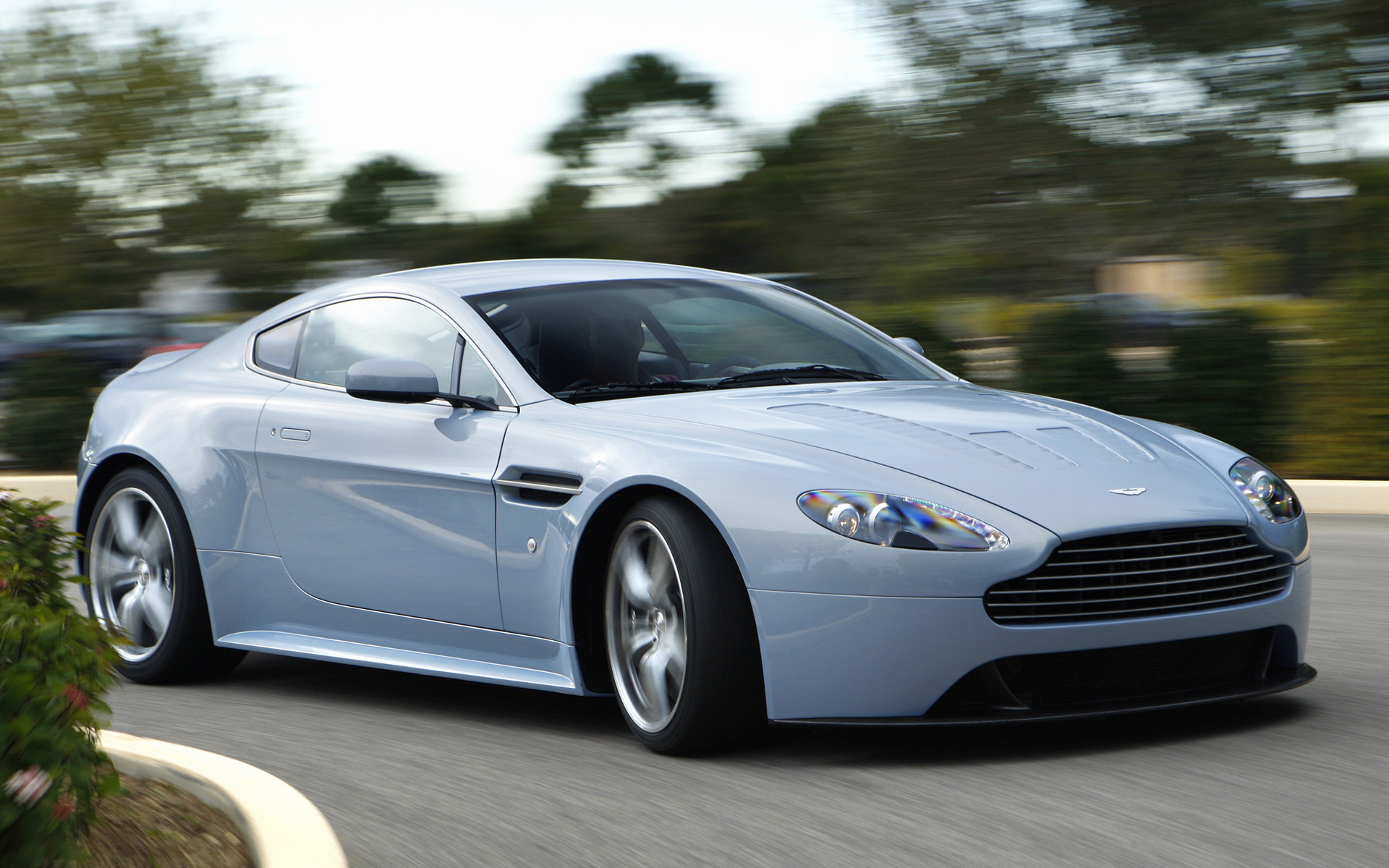 2007 Aston Martin V12 Vantage RS Concept - Wallpapers and HD Images ...