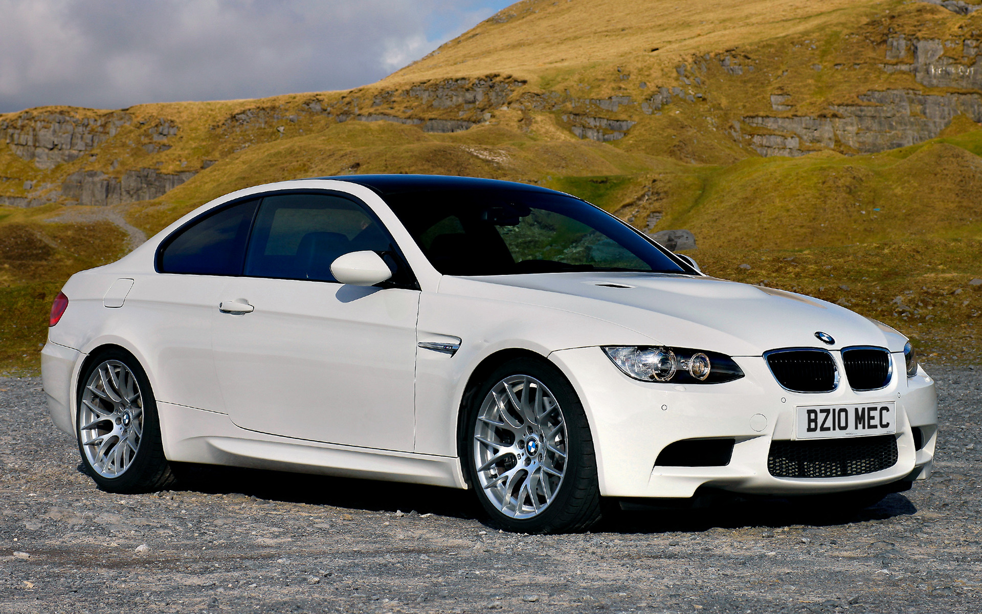 2010 BMW M3 Coupe Competition Package (UK) - Wallpapers and HD Images