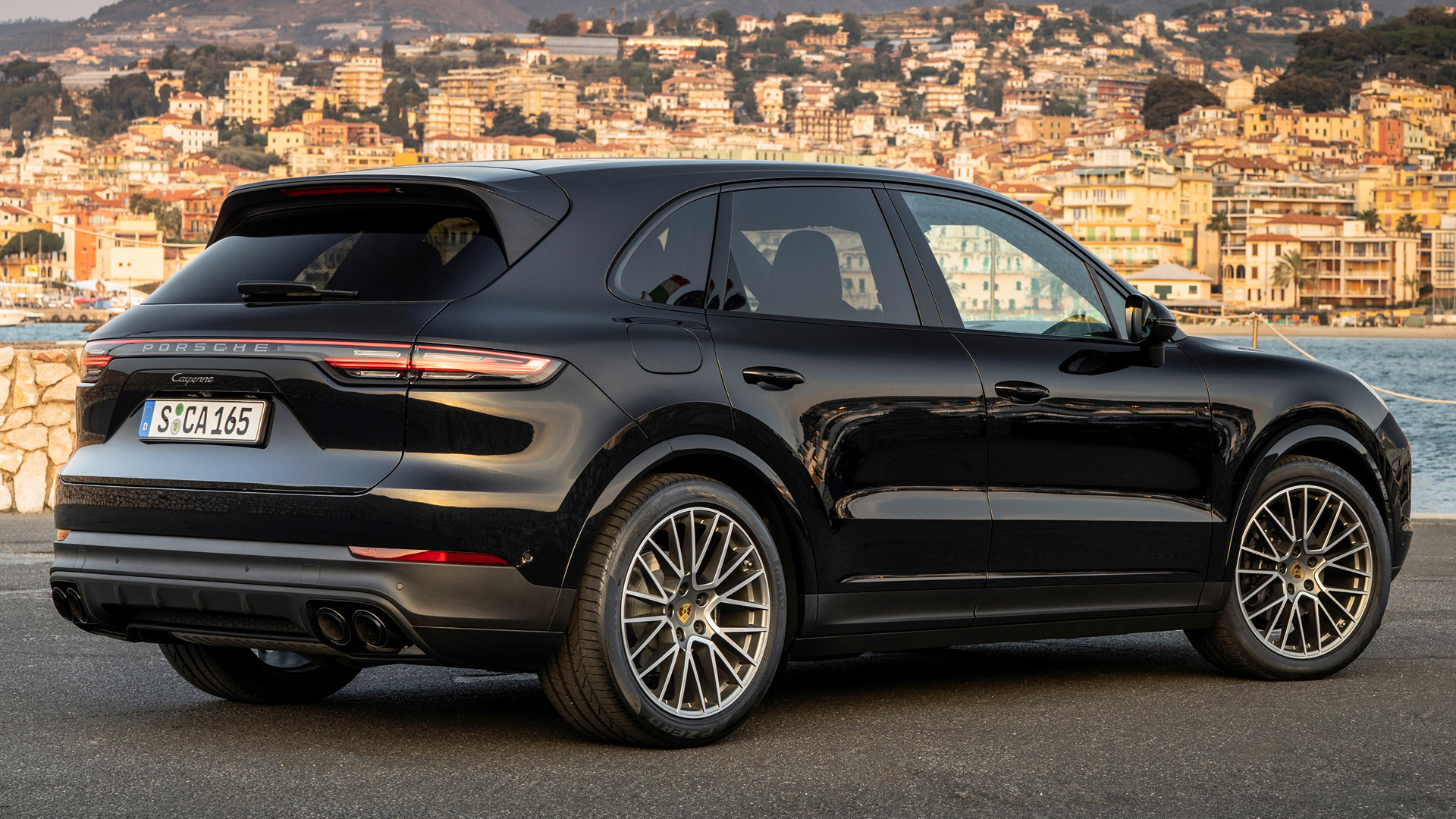2022 Porsche Cayenne Platinum Edition Wallpapers and HD Images Car