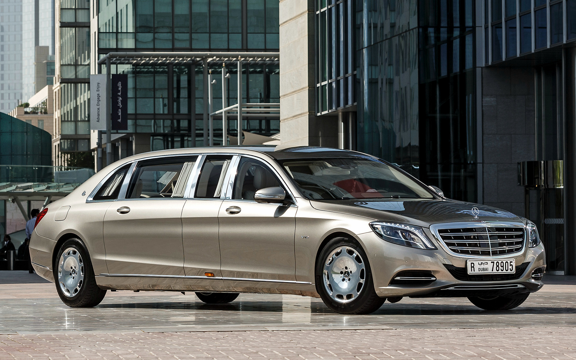 Mercedes майбах. Майбах-Мерседес s600. Мерседес Майбах s600 Pullman. Mercedes Benz Maybach s600. Мерседес Бенц s600 Maybach.