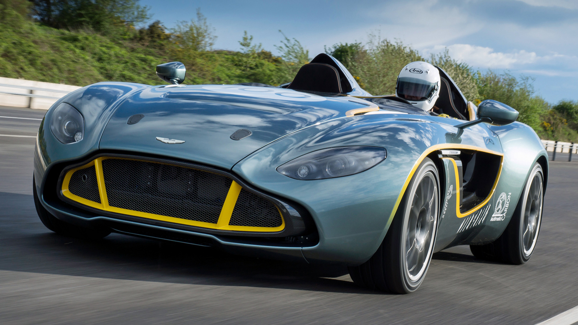 2013 Aston Martin CC100 Speedster Concept