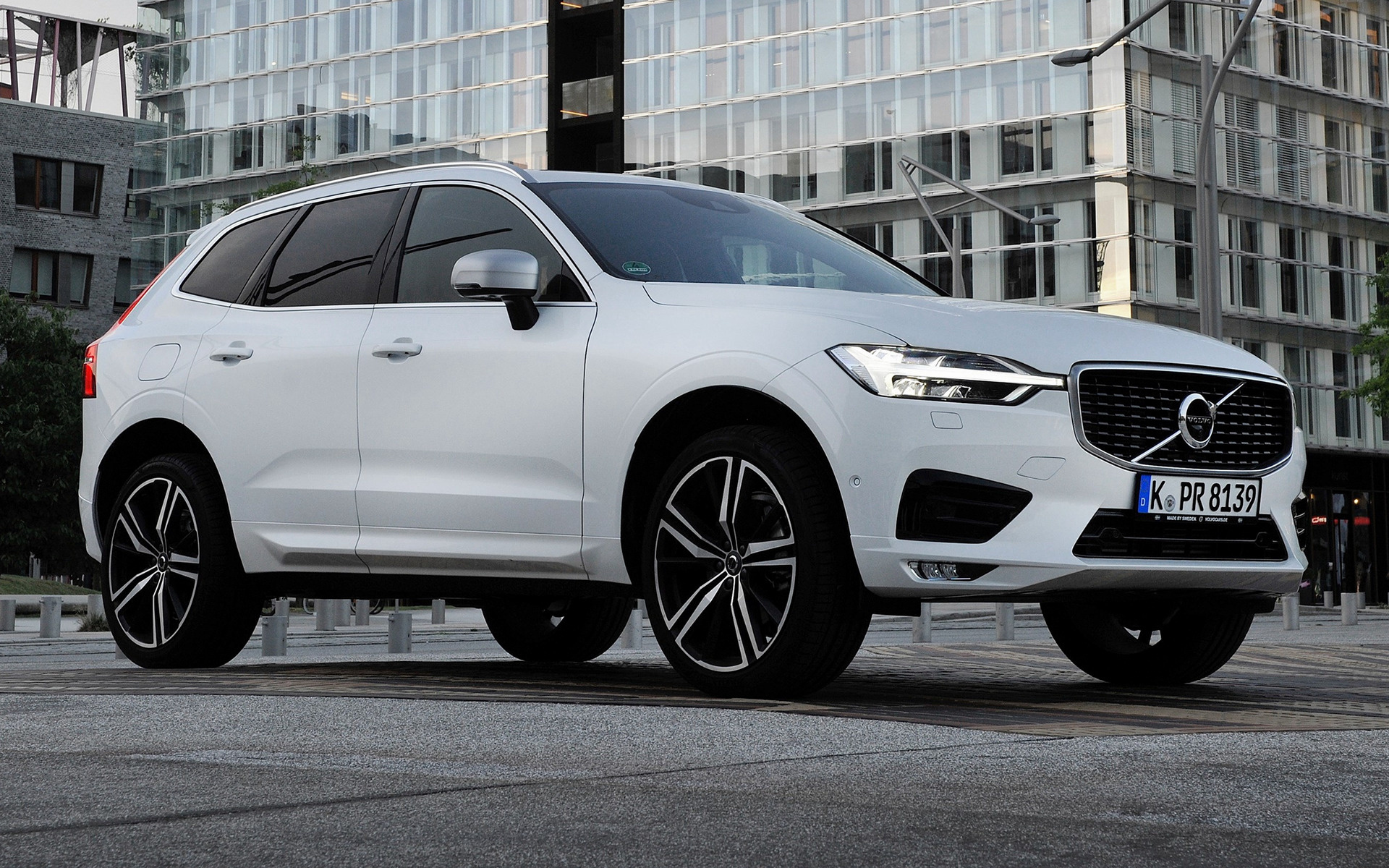 2017 Volvo XC60 R-Design - Wallpapers and HD Images | Car Pixel