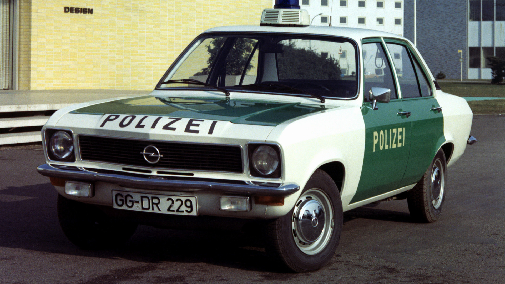 1973 Opel Ascona Polizei - Wallpapers and HD Images | Car Pixel