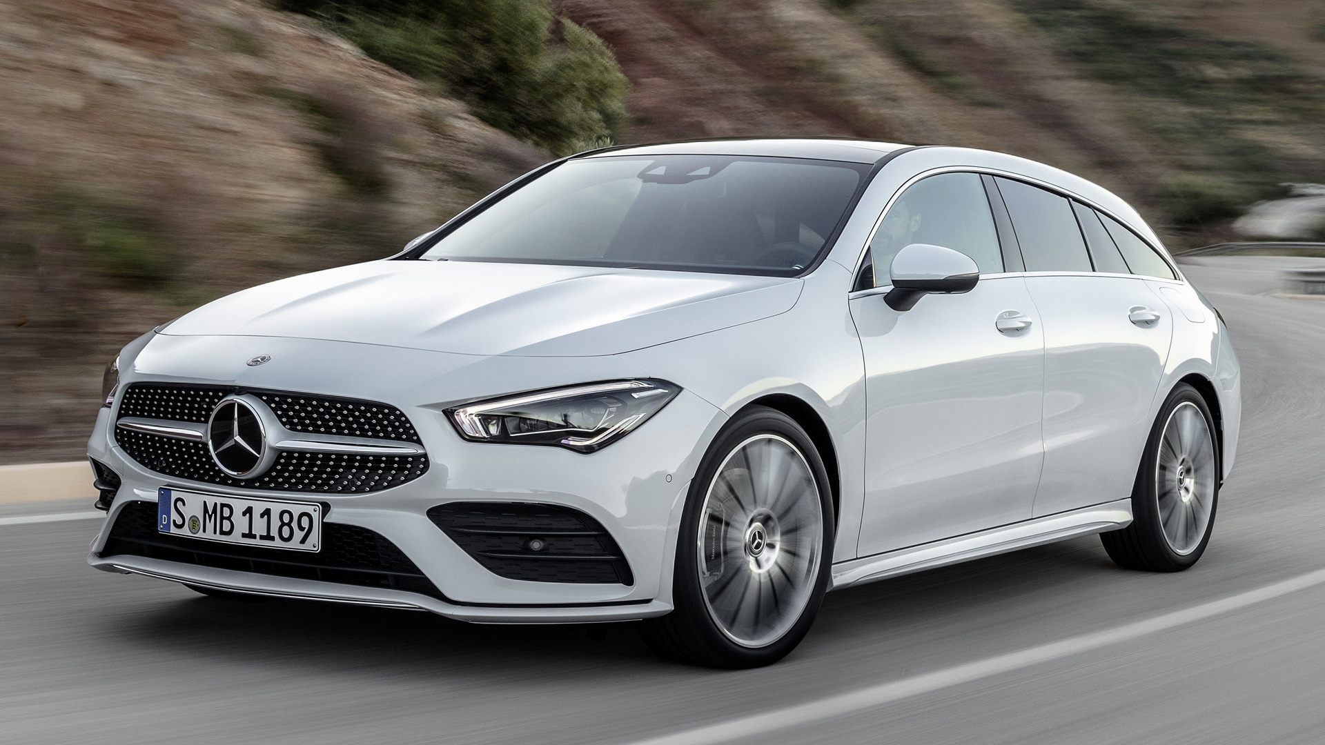 2019 Mercedes-Benz CLA-Class Shooting Brake AMG Line