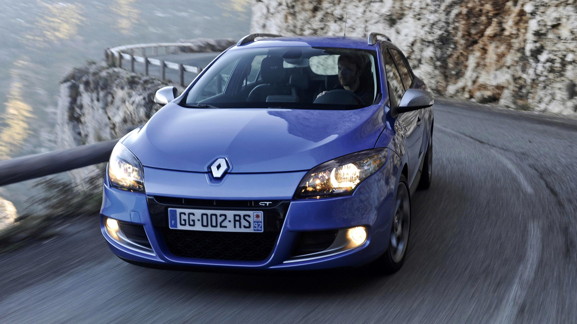 Conceit interferentie Pech 2010 Renault Megane GT Estate - Wallpapers and HD Images | Car Pixel