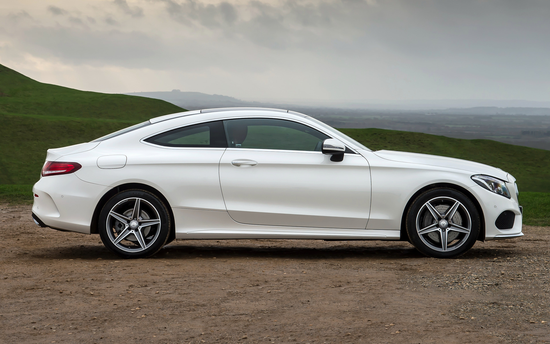 2015 Mercedes-Benz C-Class Coupe AMG Line (UK) - Wallpapers and HD Images | Car Pixel
