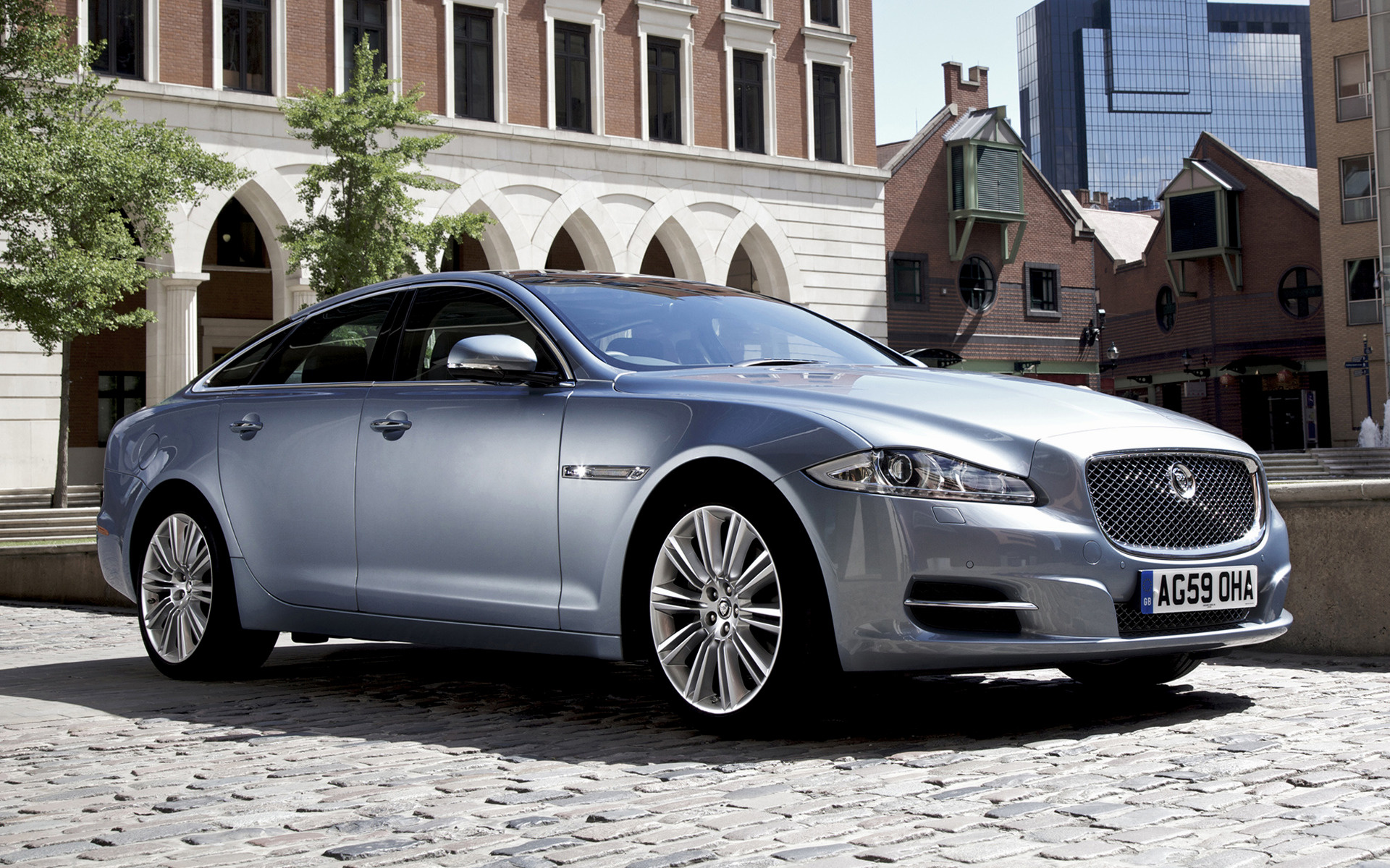 2009 Jaguar XJ (UK) - Duvar kağıdı #35064.