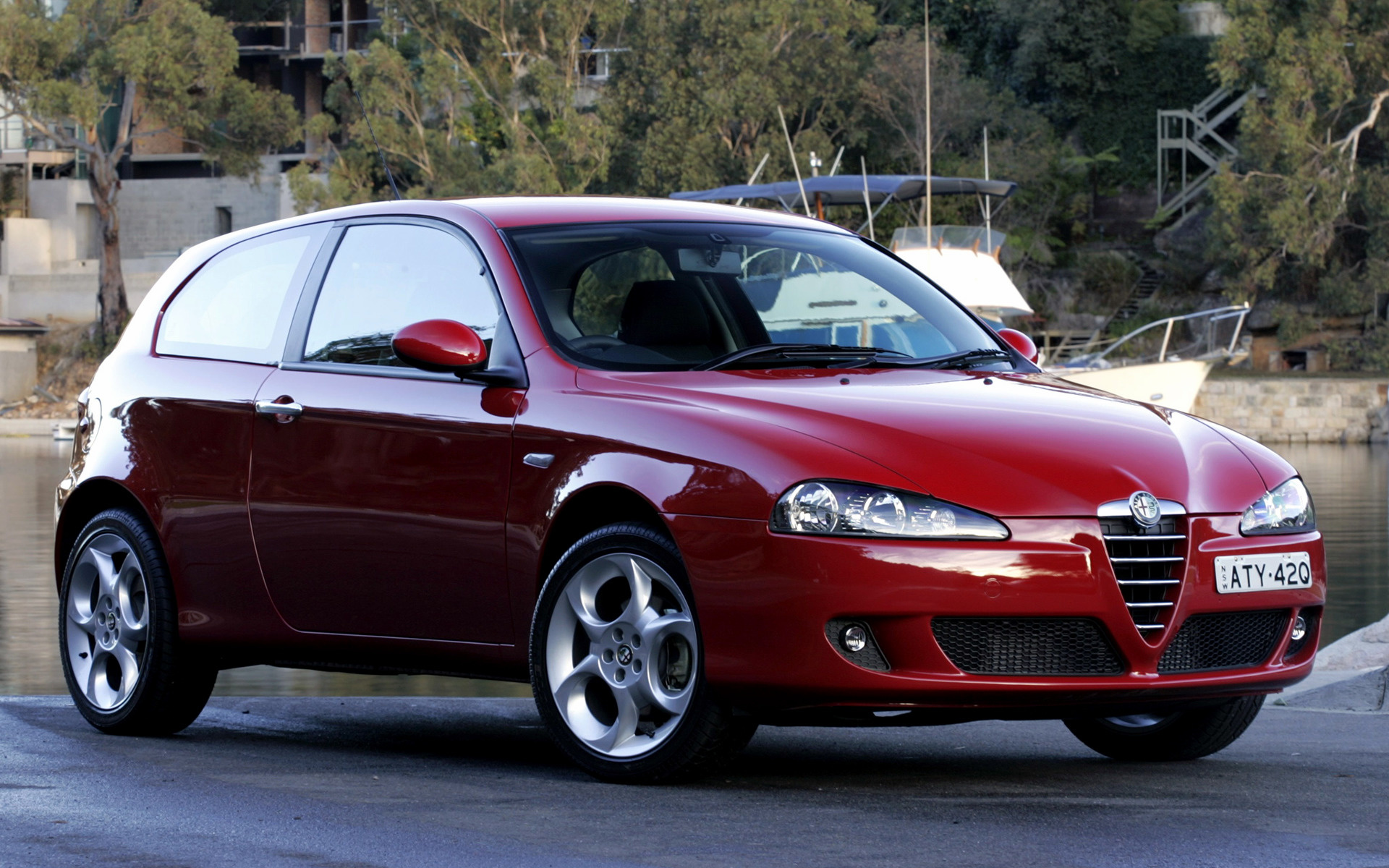 Alfa romeo 147 fotografías e imágenes de alta resolución - Alamy