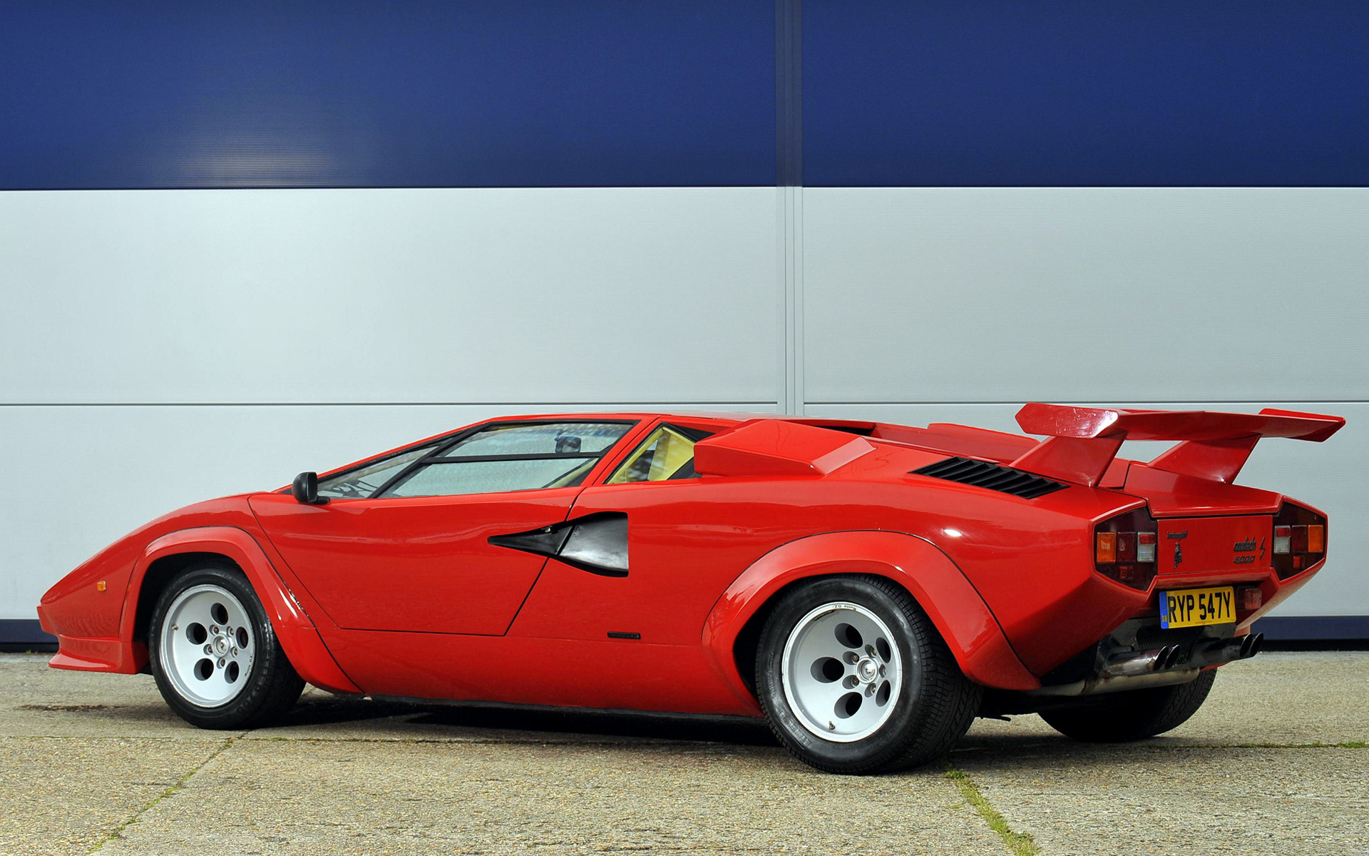 lamborghini countach lp500