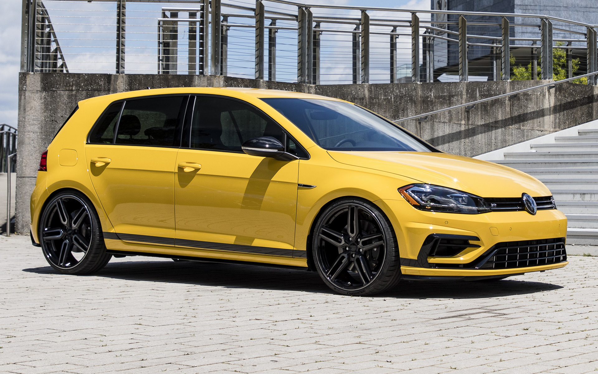 2019 Volkswagen Golf R Spektrum Concept Wallpapers and HD Images
