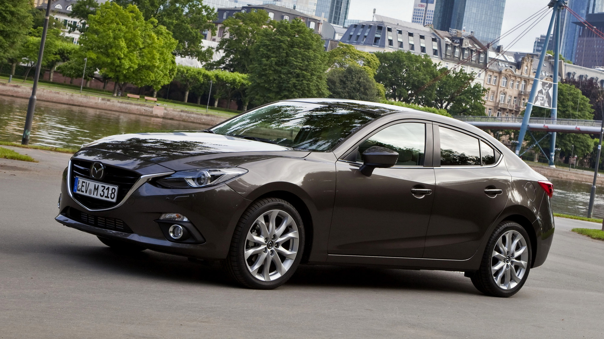 Мазда 3 вм. Мазда 3 седан. Mazda 3 BM. Мазда 3 БМ седан. Мазда 3 BM седан 2013.