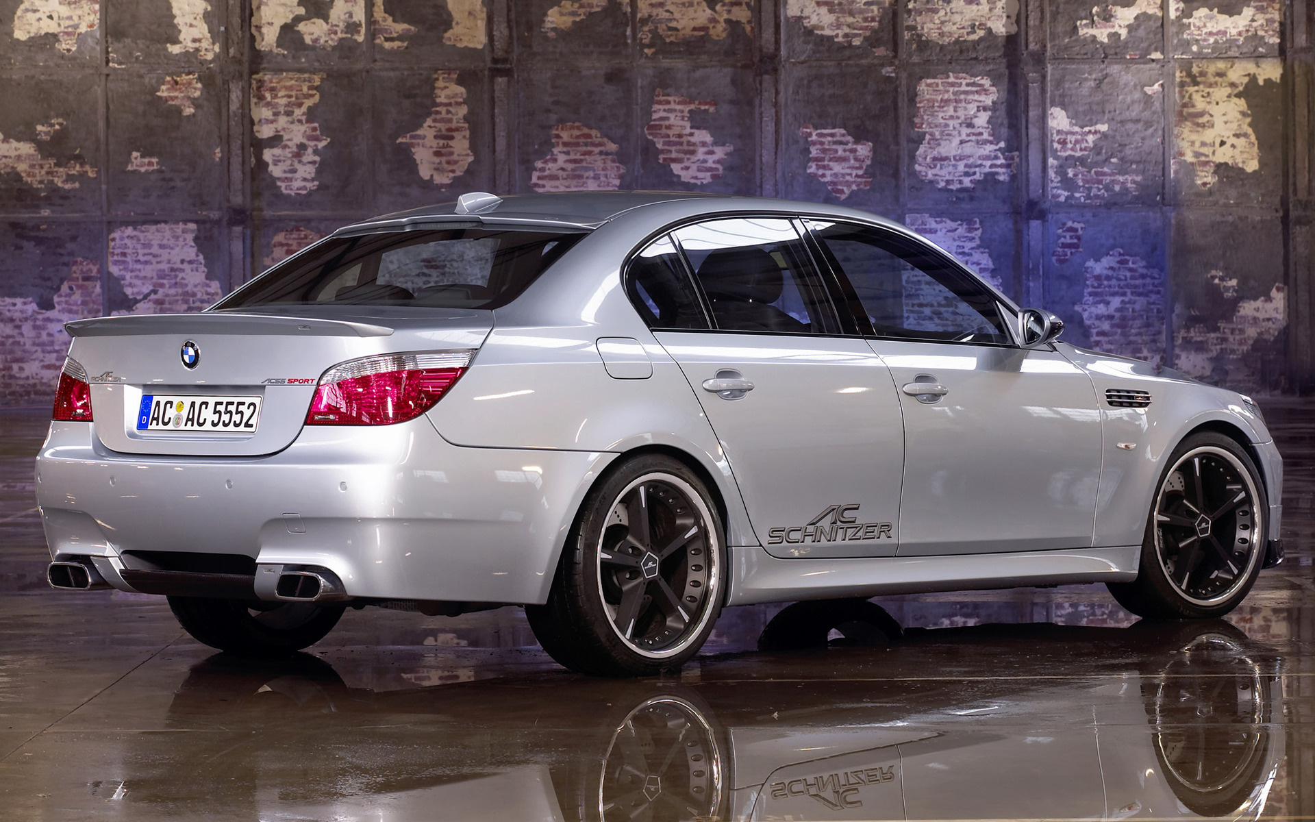 Е60 спорт. БМВ м5 е60. M5 e60. M5 е60. BMW m5 e60 Tuning.