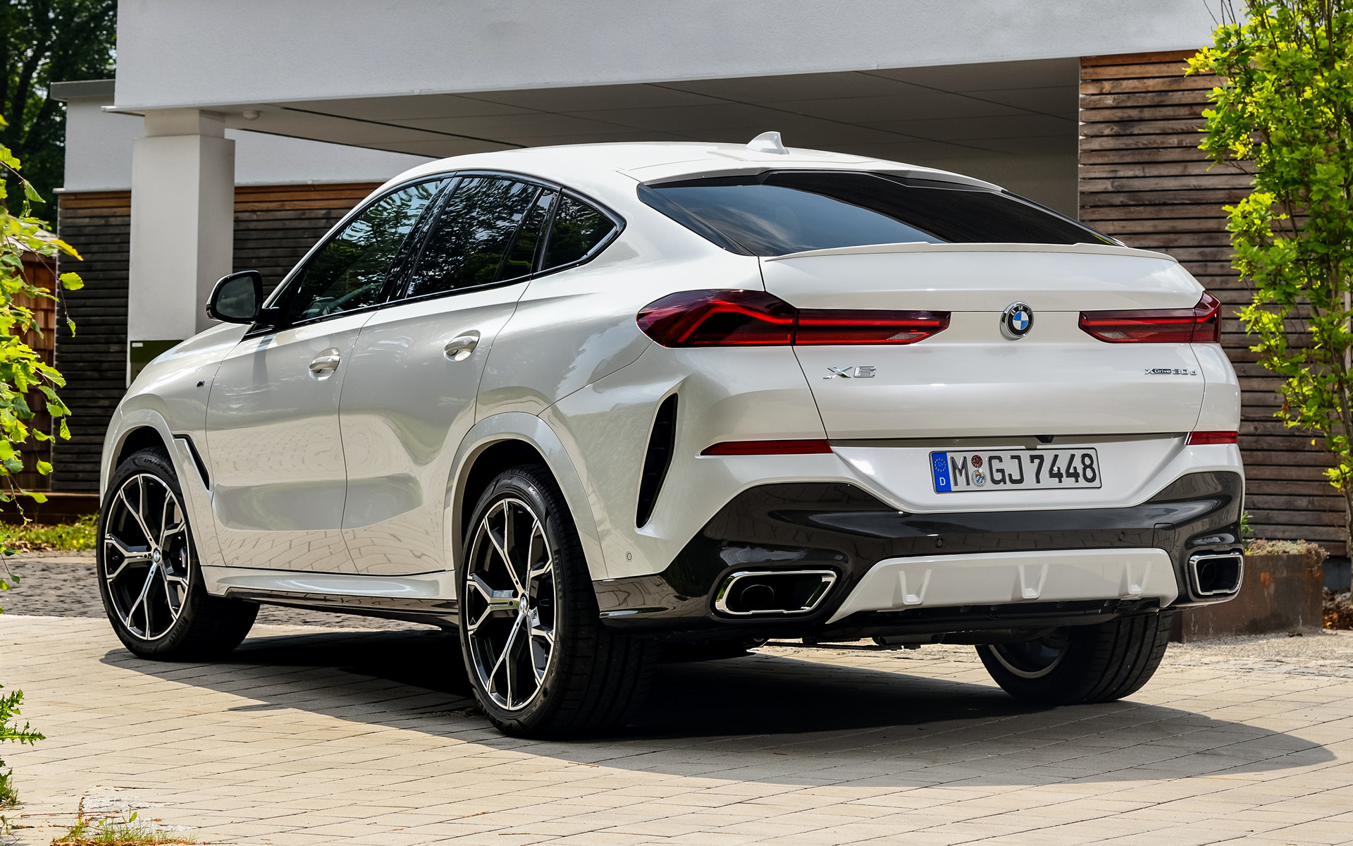 Новый бмв x6. BMW x6 m 2021. БМВ х6m 2021. БМВ х6 2021 новый. BMW x6m 2022.