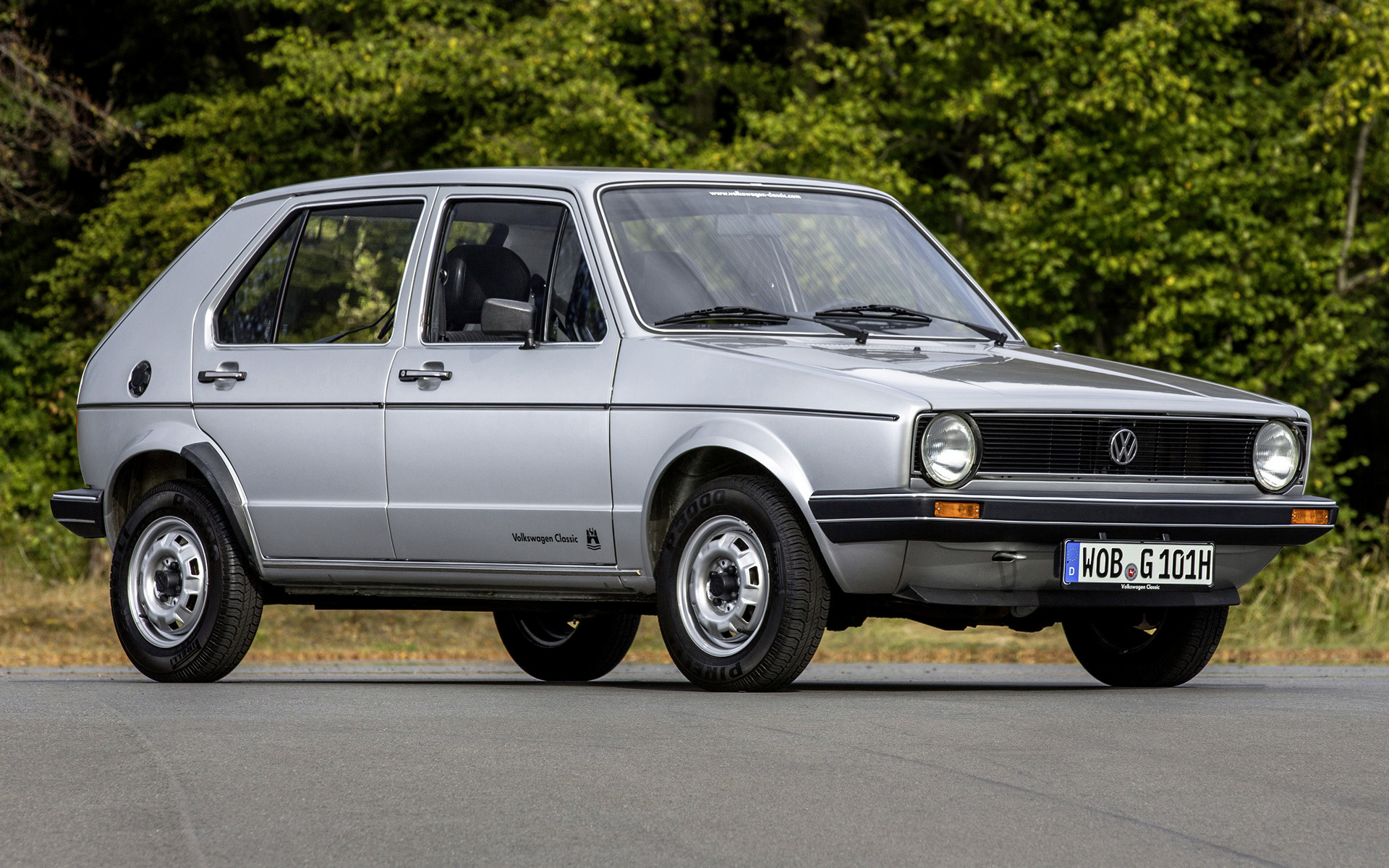 1974 Volkswagen Golf 5 door Wallpapers and HD Images 