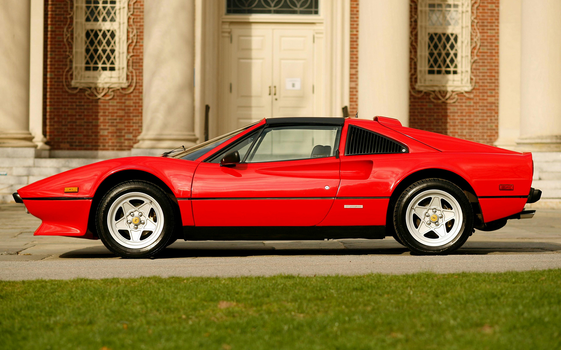 Ferrari 308. Ferrari 308 GTS. Ferrari 308 GTB. Ferrari 308 GTS Quattrovalvole.