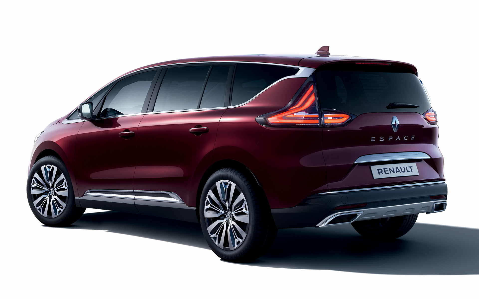 Renault минивэн. Renault Espace 5. Рено Еспасе 2020. Рено Эспейс 2020. Минивэн Рено Эспейс 2020.