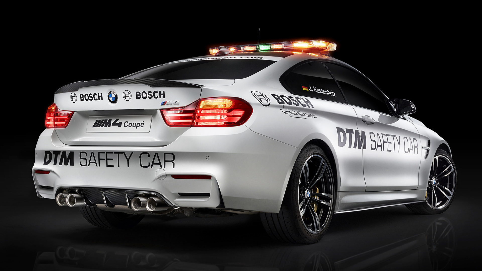 Ready To Race: 2014 BMW M4 Coupe MotoGP Safety Car