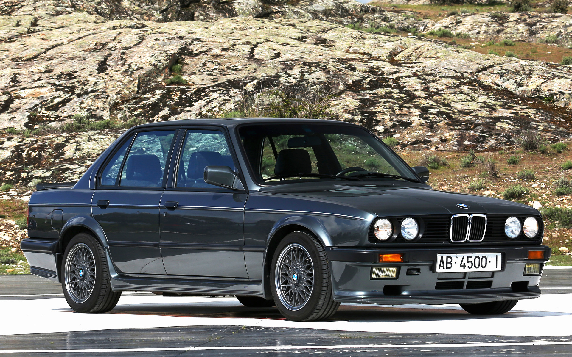 Bmw m 30. BMW e30 sedan. BMW e30 m3 седан. BMW 325 e30. BMW 3 e32.