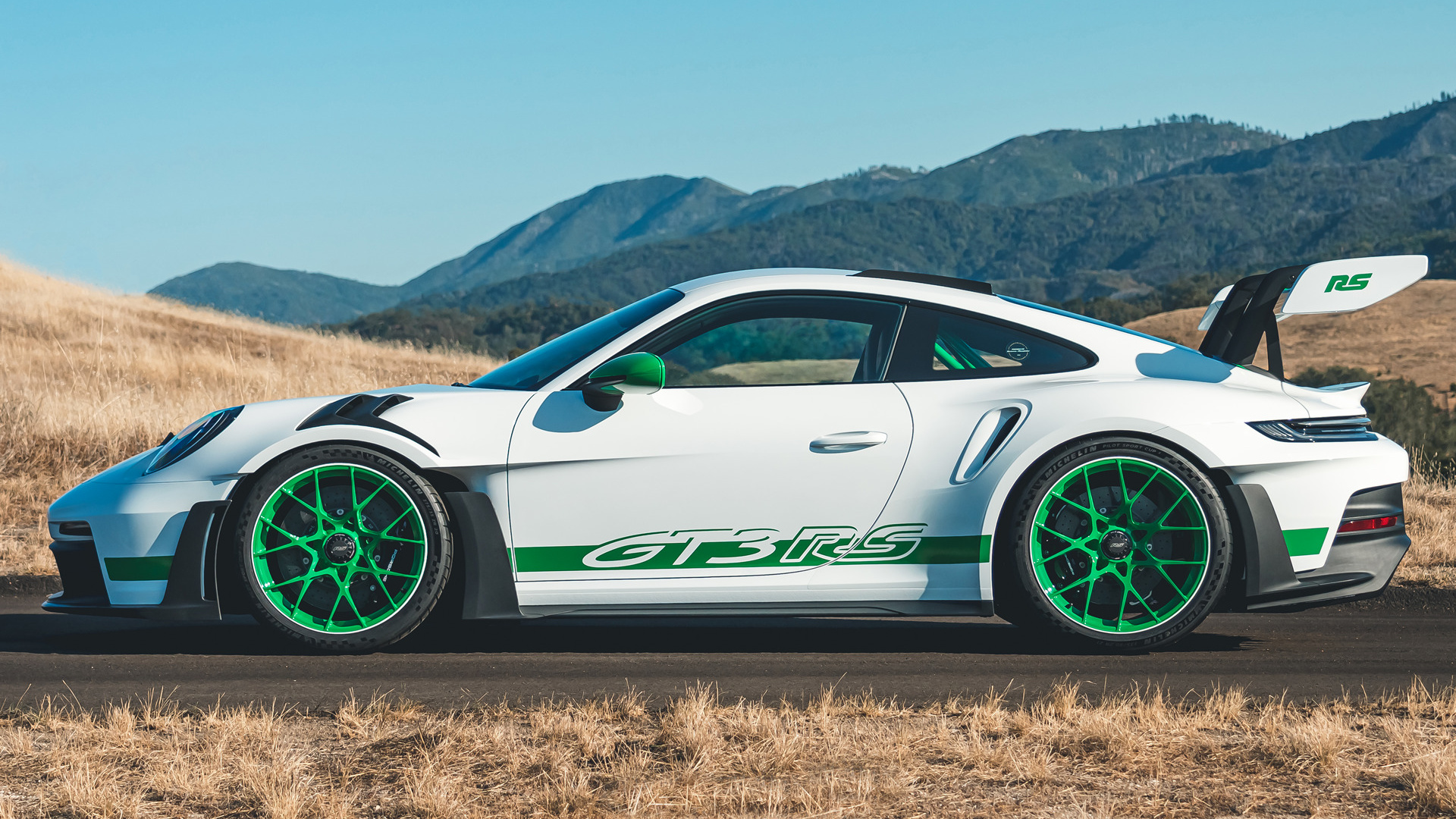 2022 Porsche 911 GT3 RS Tribute to Carrera RS Package - Wallpaper #116096 (...