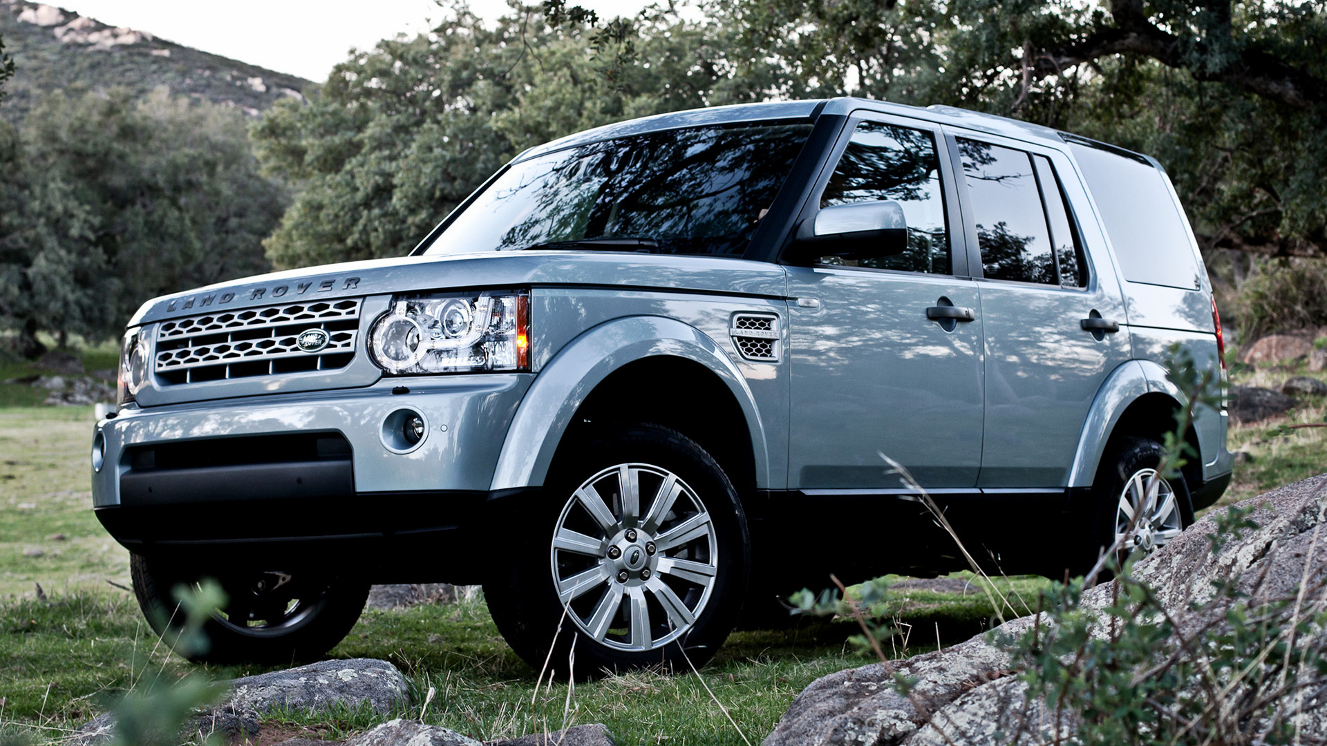 Land Rover Lr4 Wallpaper