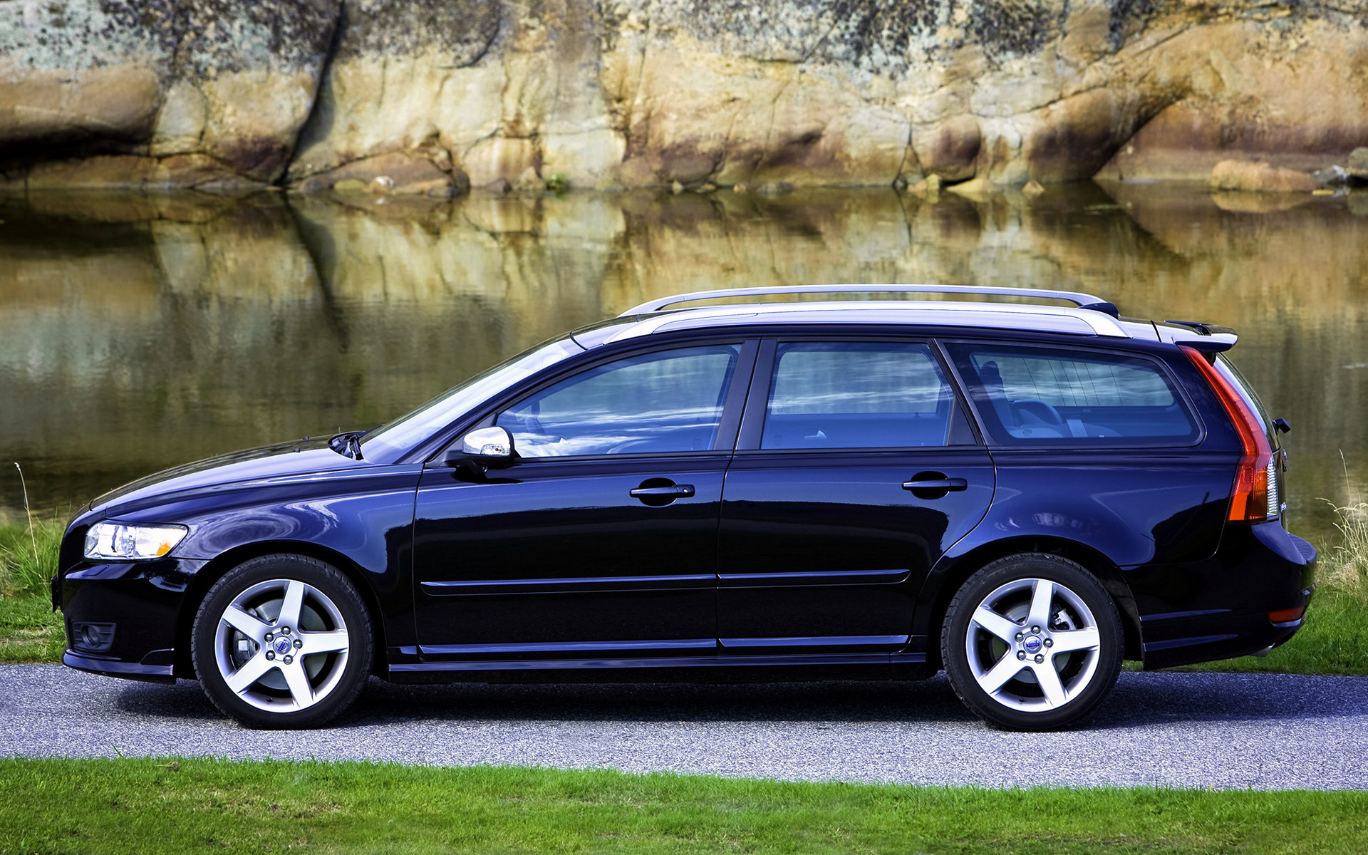2008 Volvo V50 RDesign Wallpapers and HD Images Car Pixel