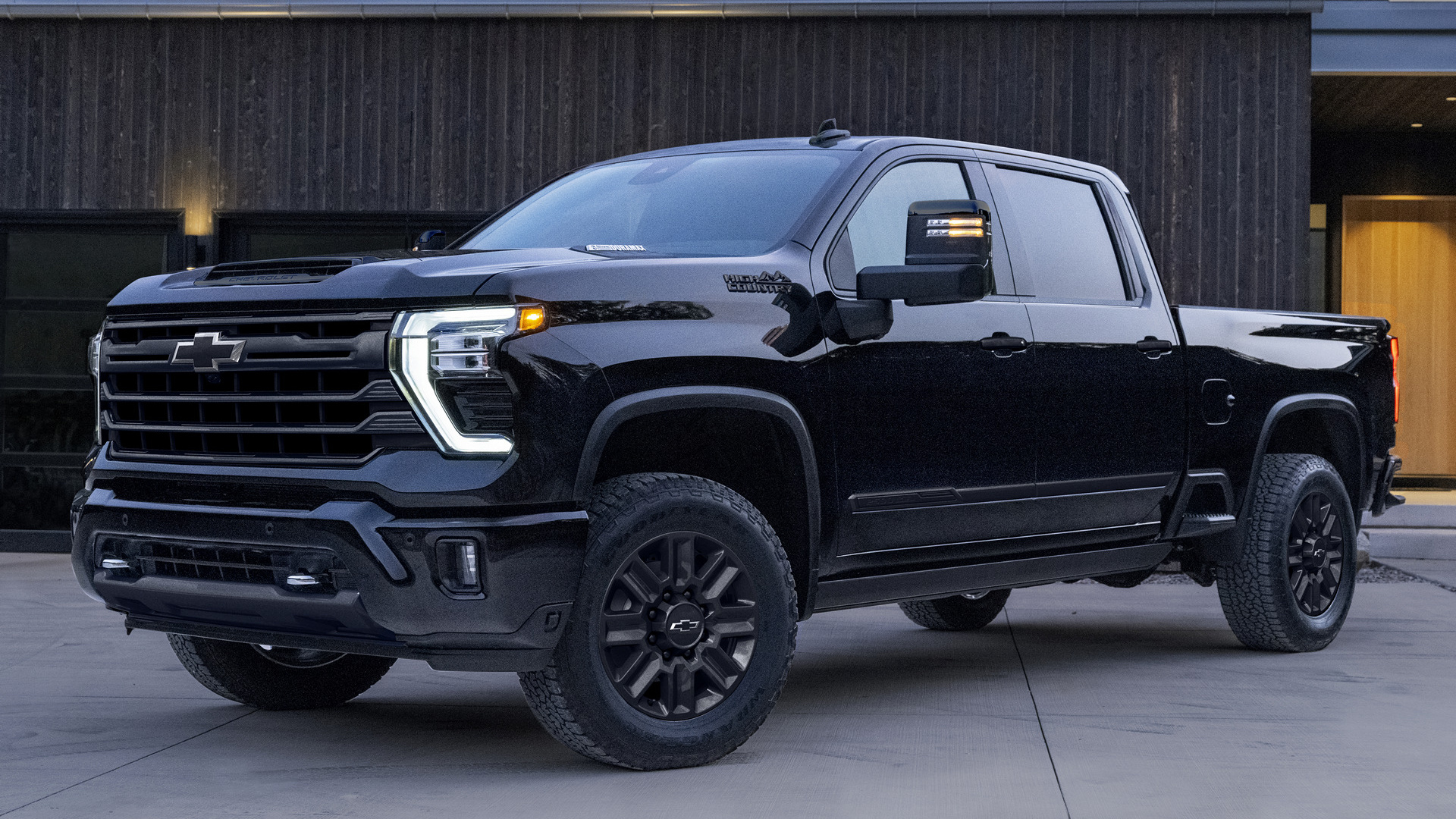 2024 Chevrolet Silverado 2500 HD High Country Crew Cab Midnight Edition