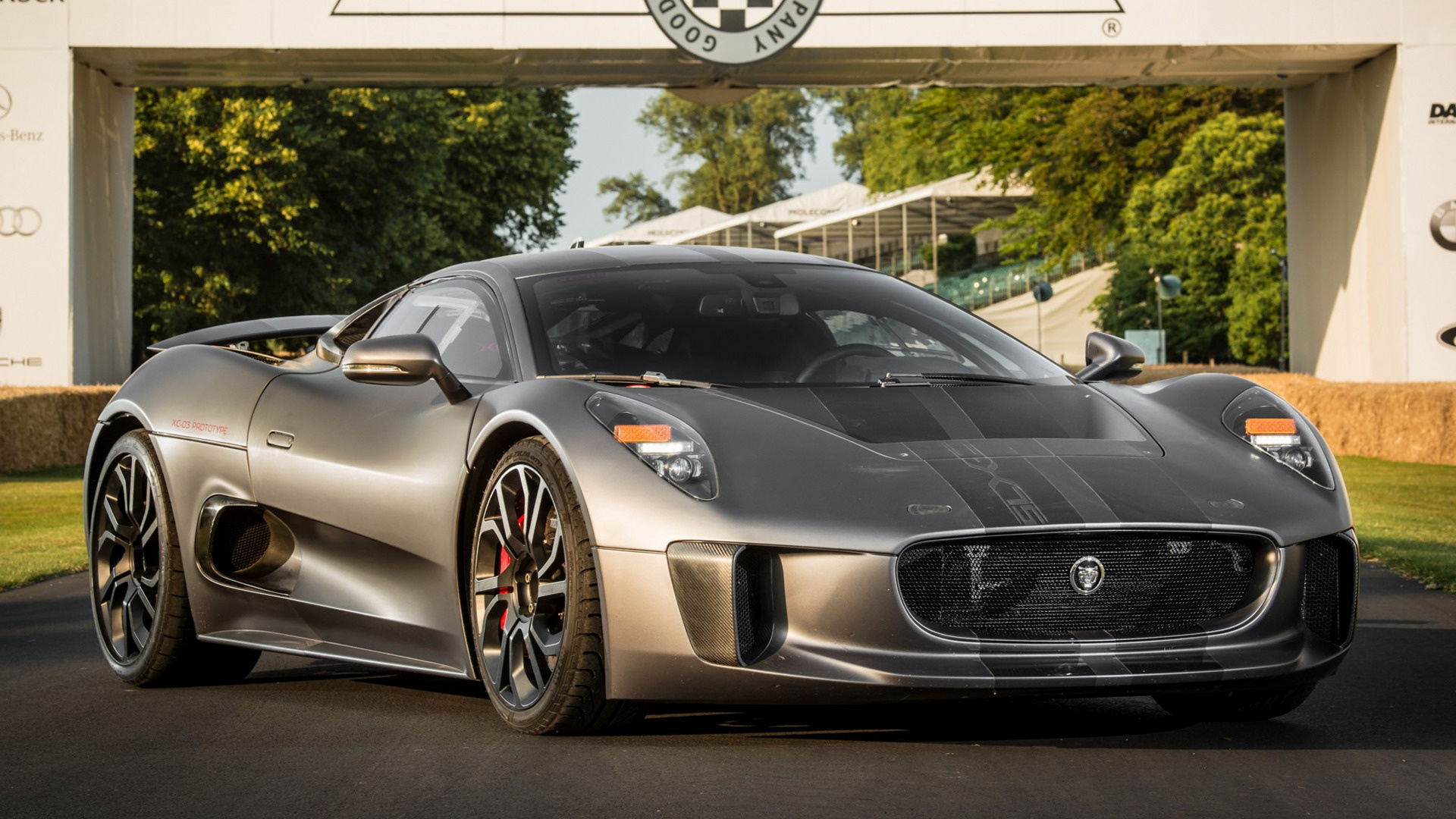 2013 Jaguar C X75 Prototyp
e