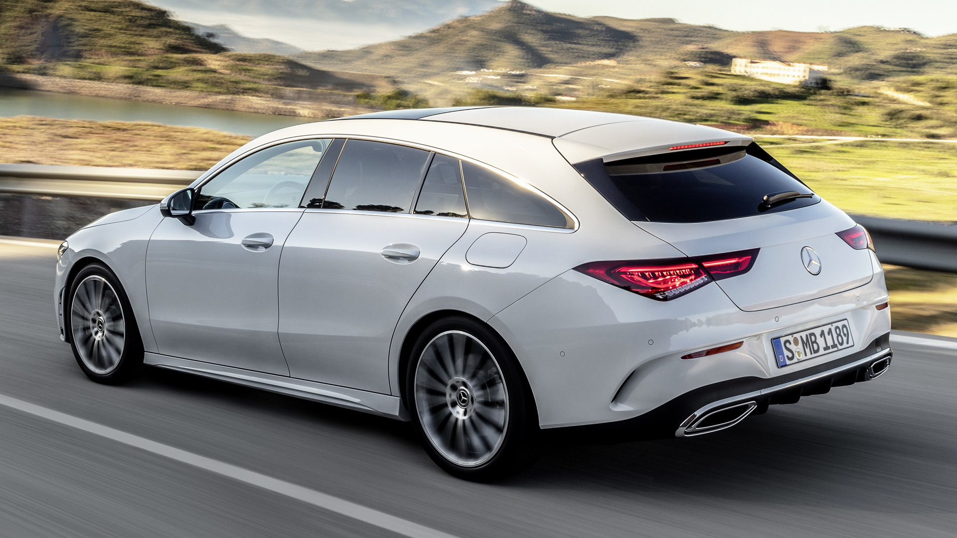 2019 Mercedes-Benz CLA-Class Shooting Brake AMG Line ...