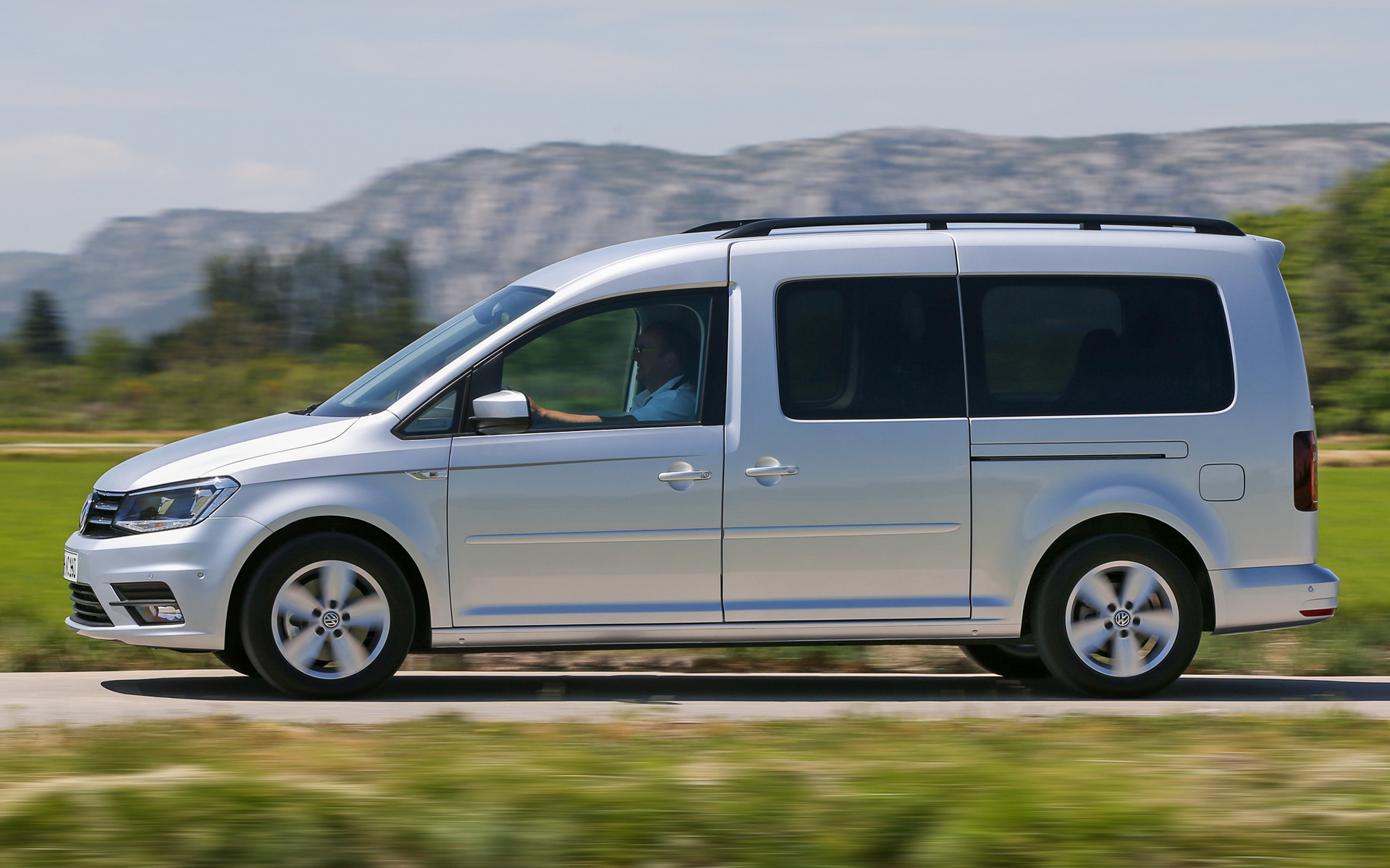 2015 Volkswagen Caddy - Wallpapers Images | Car Pixel