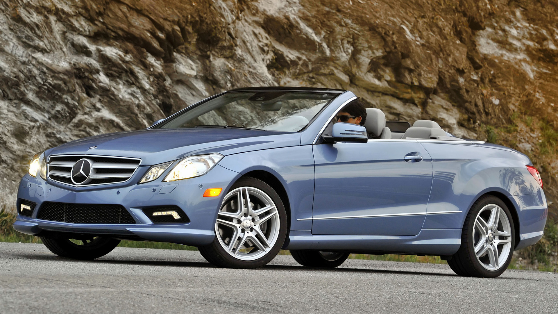 2010 Mercedes-Benz E-Class Cabriolet AMG Styling (US ...