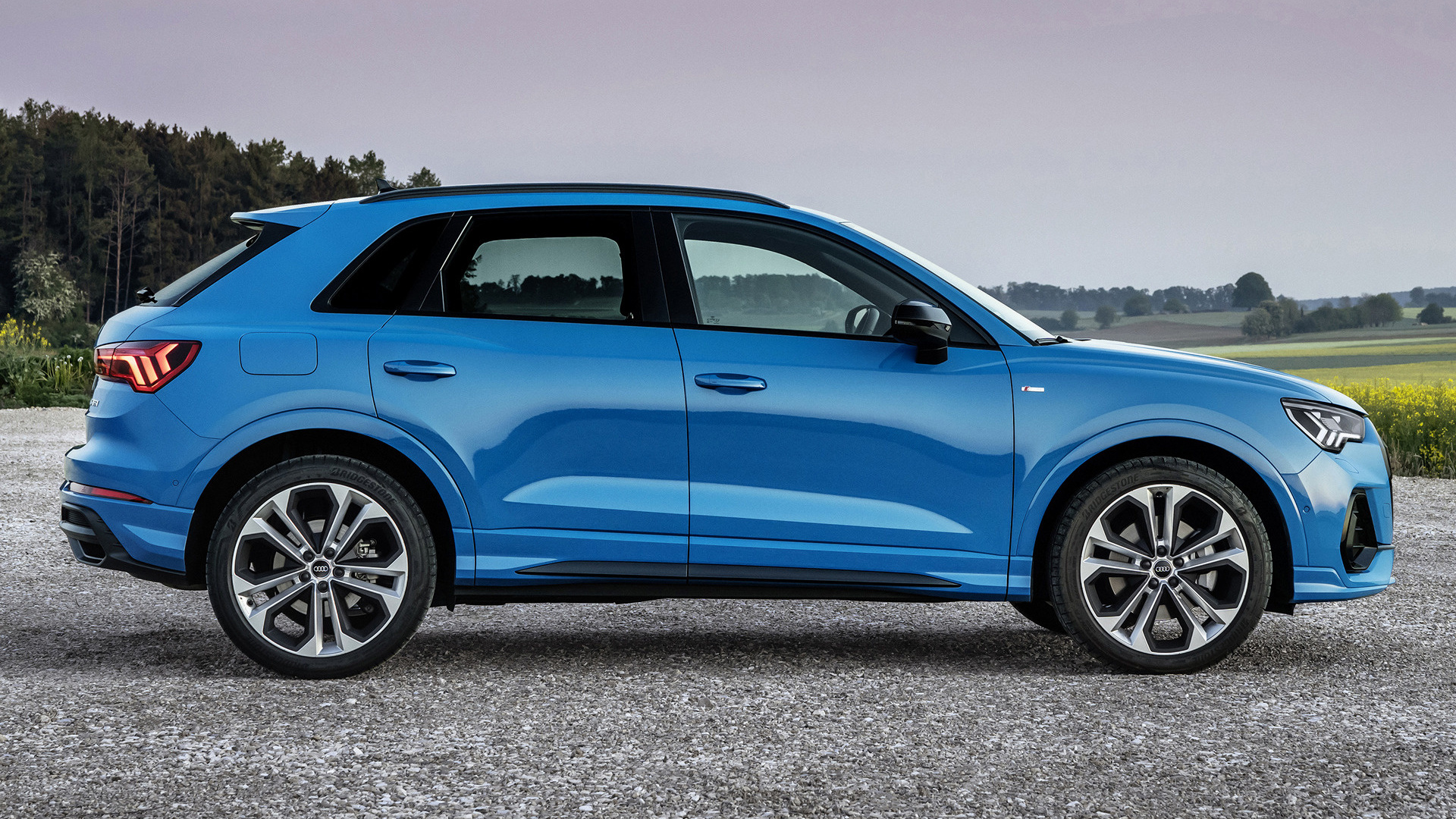 2020 Audi Q3 Plug-In Hybrid S line - Wallpapers and HD Images | Car Pixel