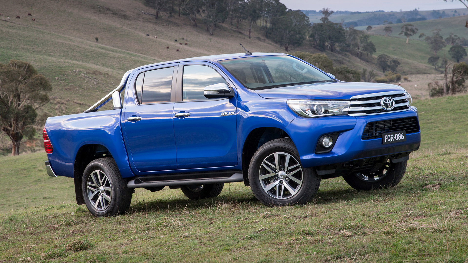 2015 Toyota Hilux SR5 Double Cab AU Wallpapers and HD Images Car 