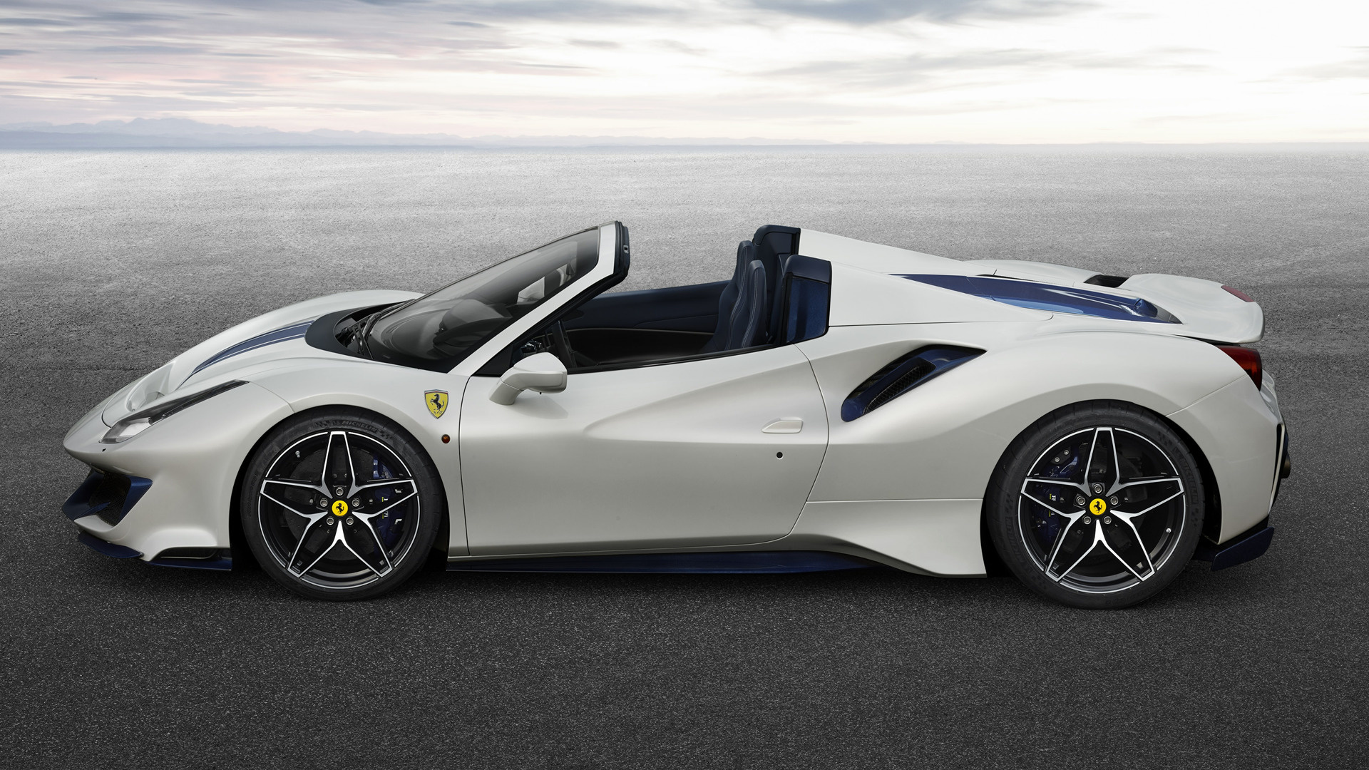 2018 Ferrari 488 Pista Spider Wallpapers And Hd Images