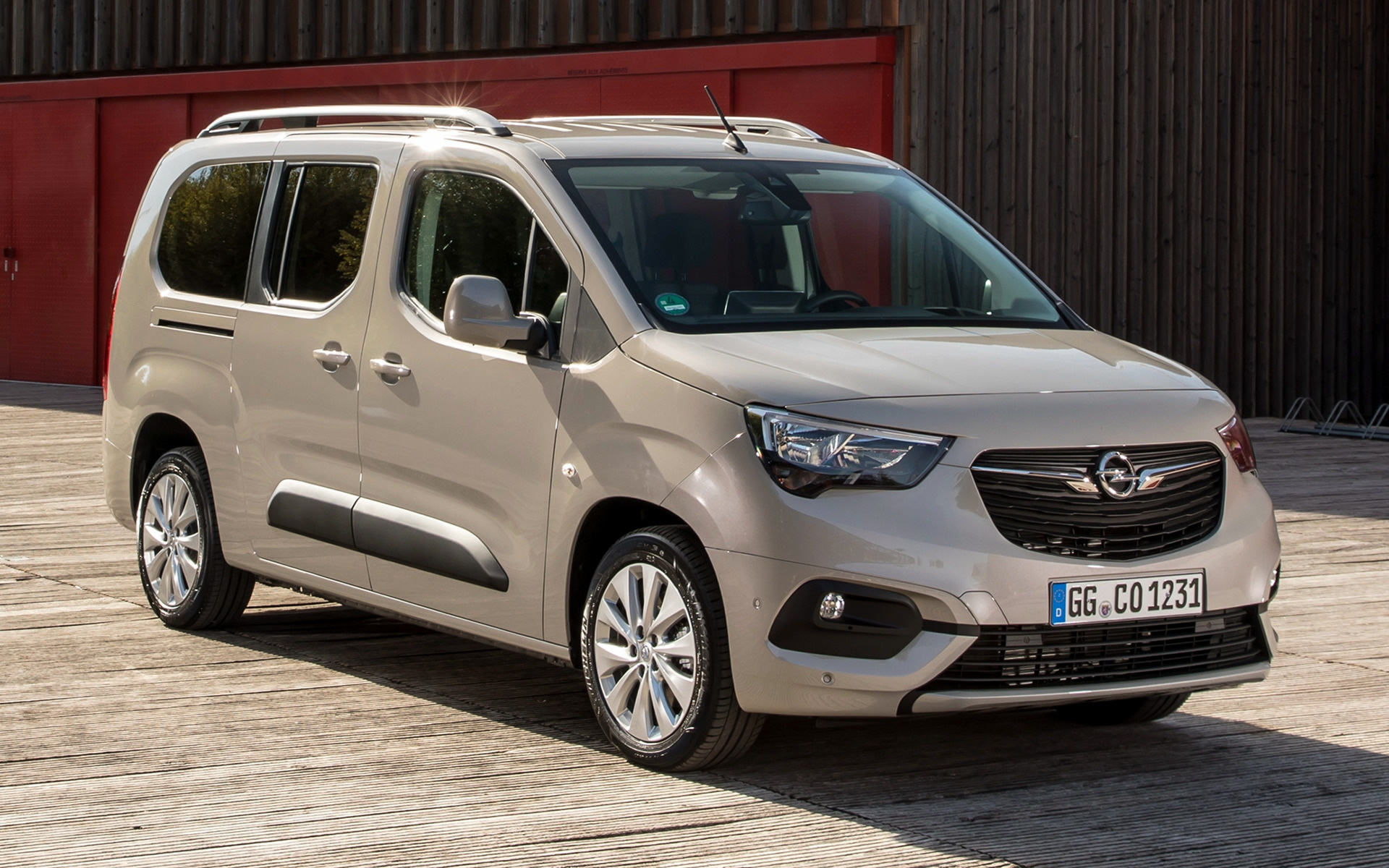 2018 Opel Combo Life [XL] - Wallpapers and HD Images