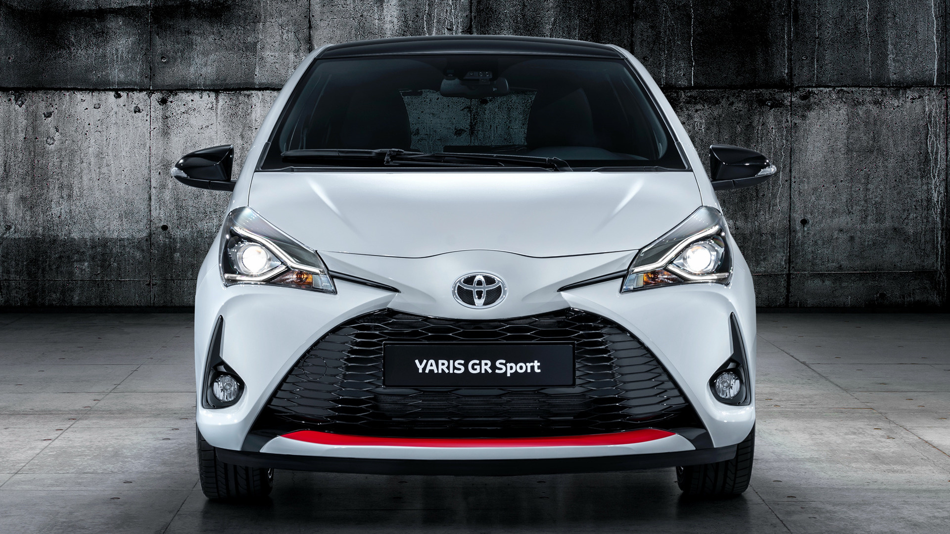 2018 Toyota Yaris Hybrid GR Sport 5-door - Wallpapers and HD Images | Car Pixel