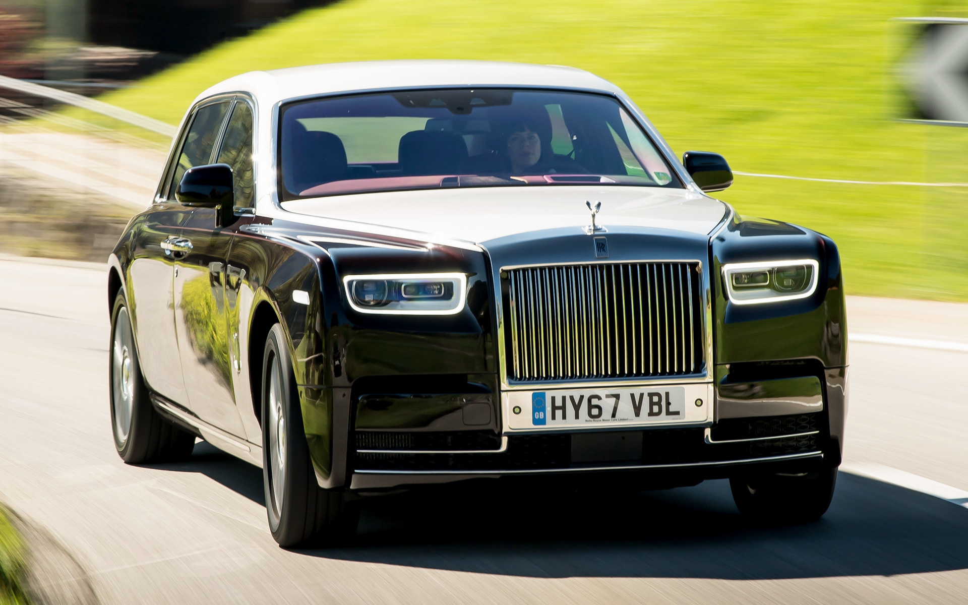 1 rolls royce. Роллс Ройс Фантом. Rolls Royce Phantom 8. Rolls-Royce Phantom 6.8 EWB. Rolls Royce Phantom 8 EWB.