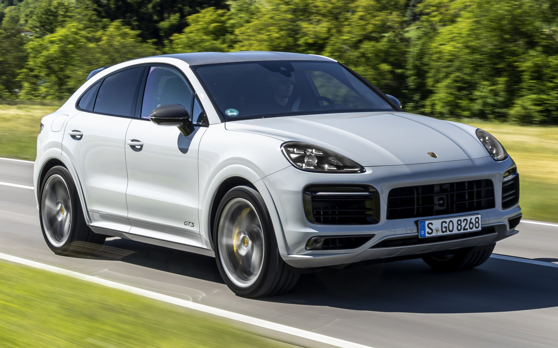2020 Porsche Cayenne GTS Coupe Wallpapers and HD Images