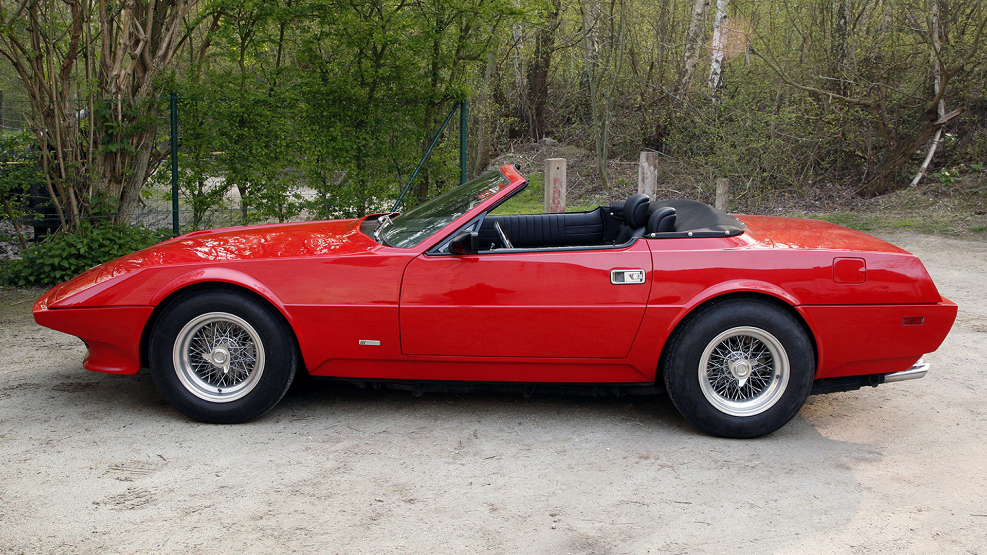 Ferrari 365 spider