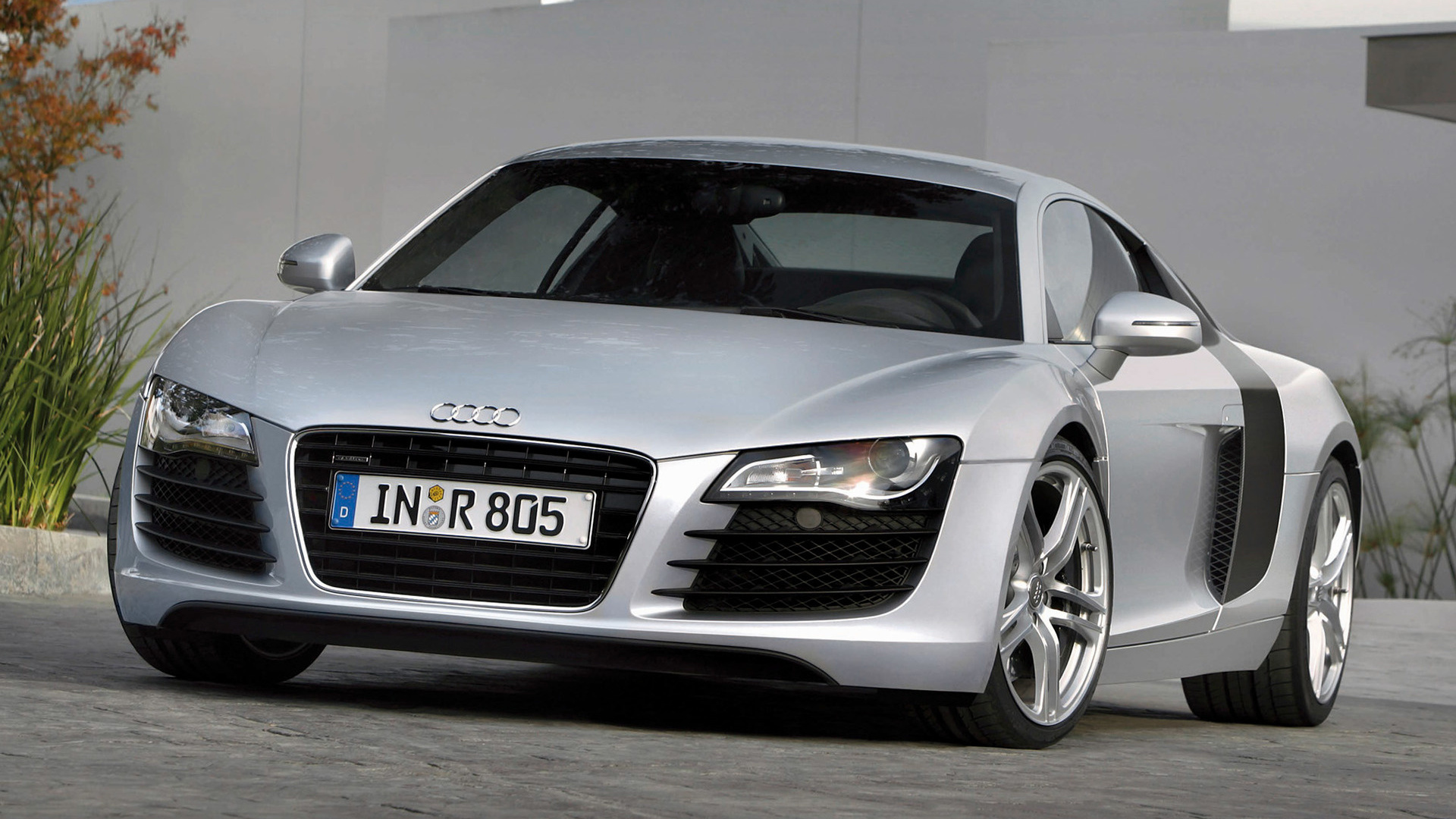 Ultimate Performance: 2007 Audi R8