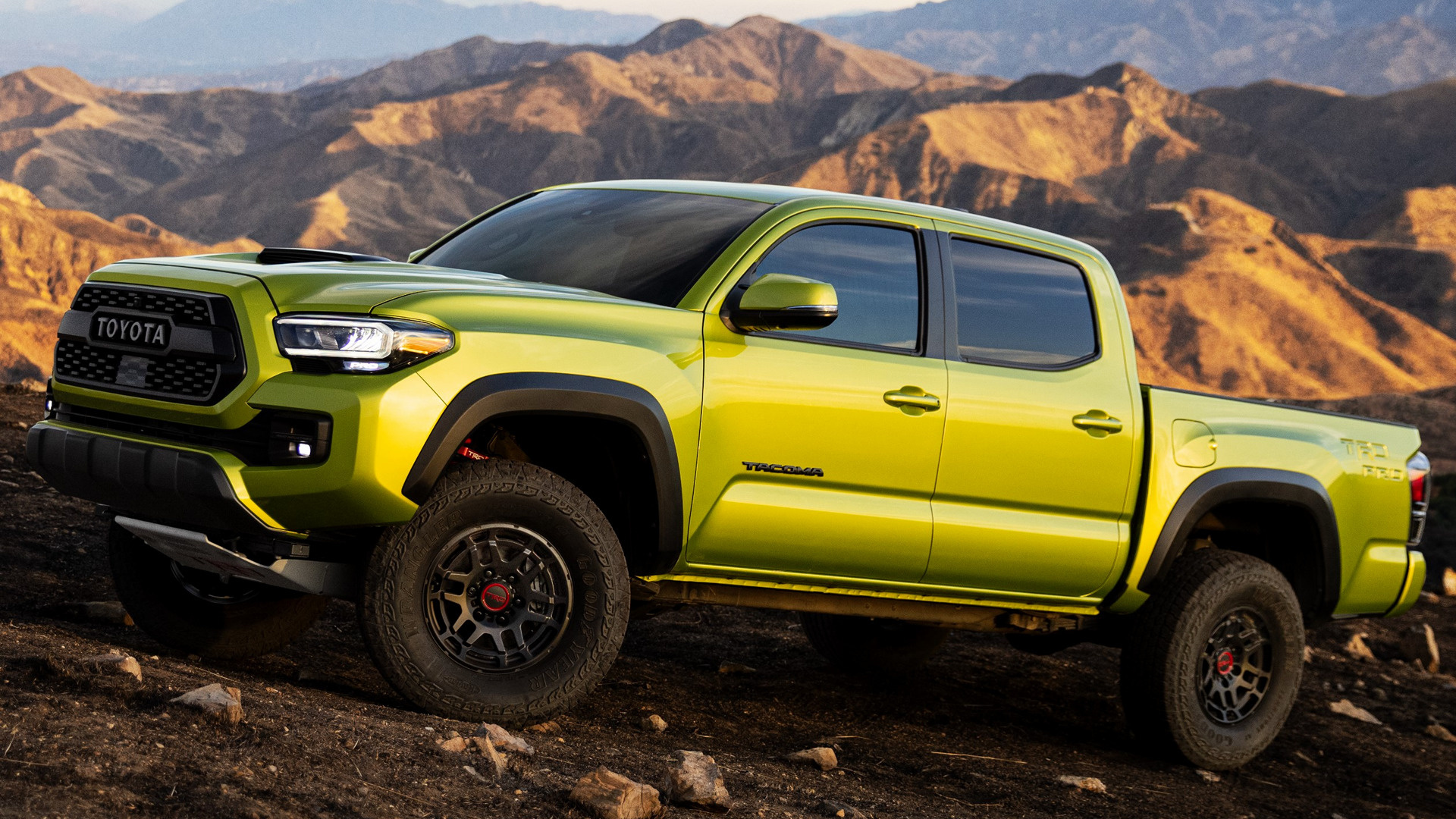 Toyota Tacoma Trd Pro Dibandingkan