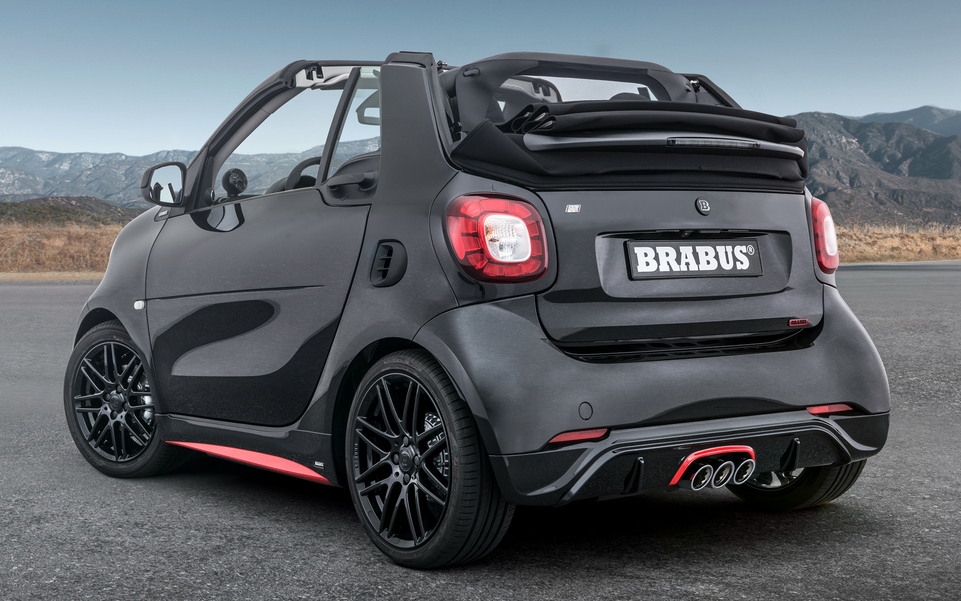 Купить смарт 10. Мерседес смарт Брабус. Смарт Fortwo Брабус. Smart Brabus 125. Смарт 453 Брабус.