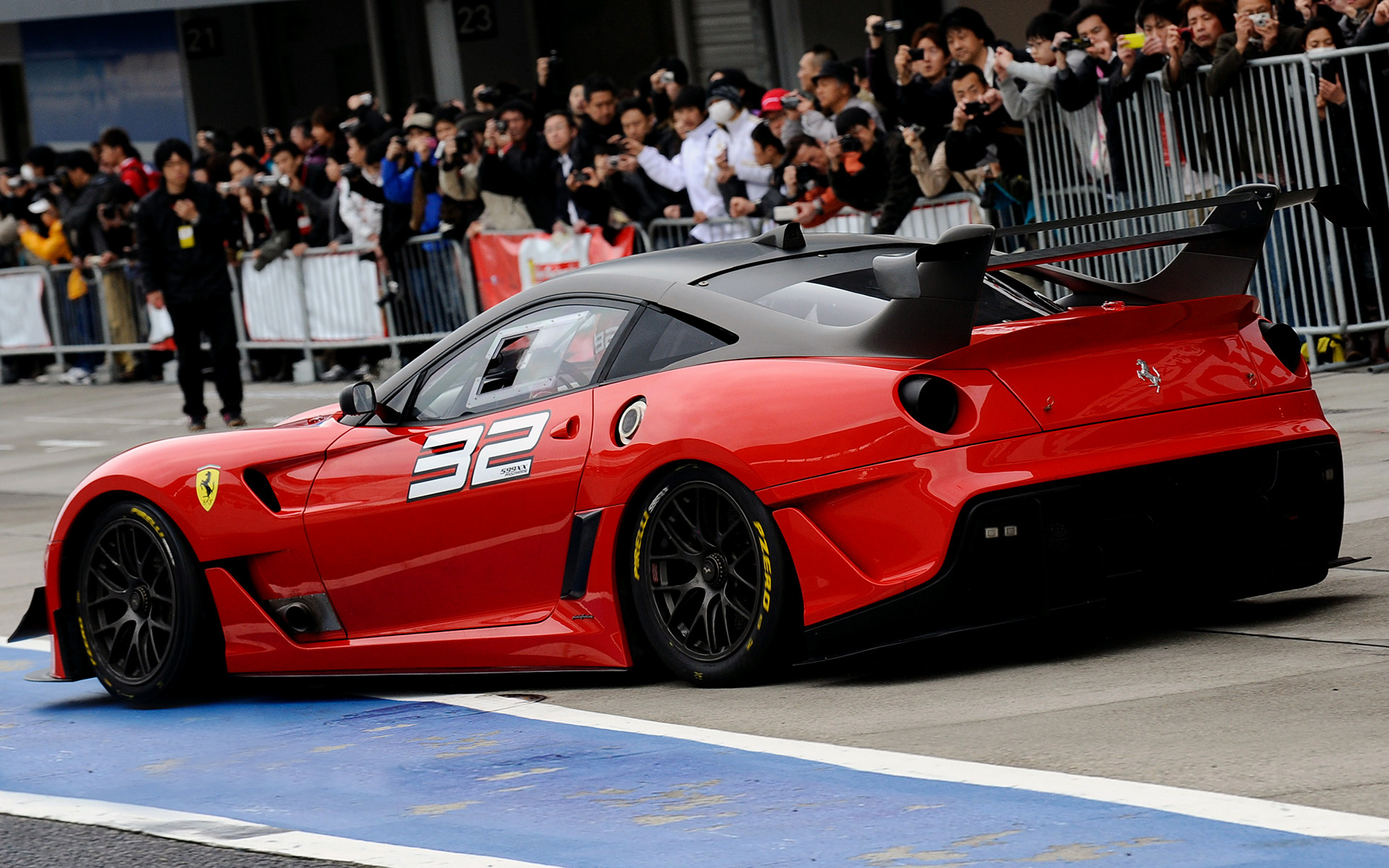 2012 machine. Феррари 599xx. Феррари 599xx EVO. Ferrari 599xx Evolution. Ferrari 599 2012.