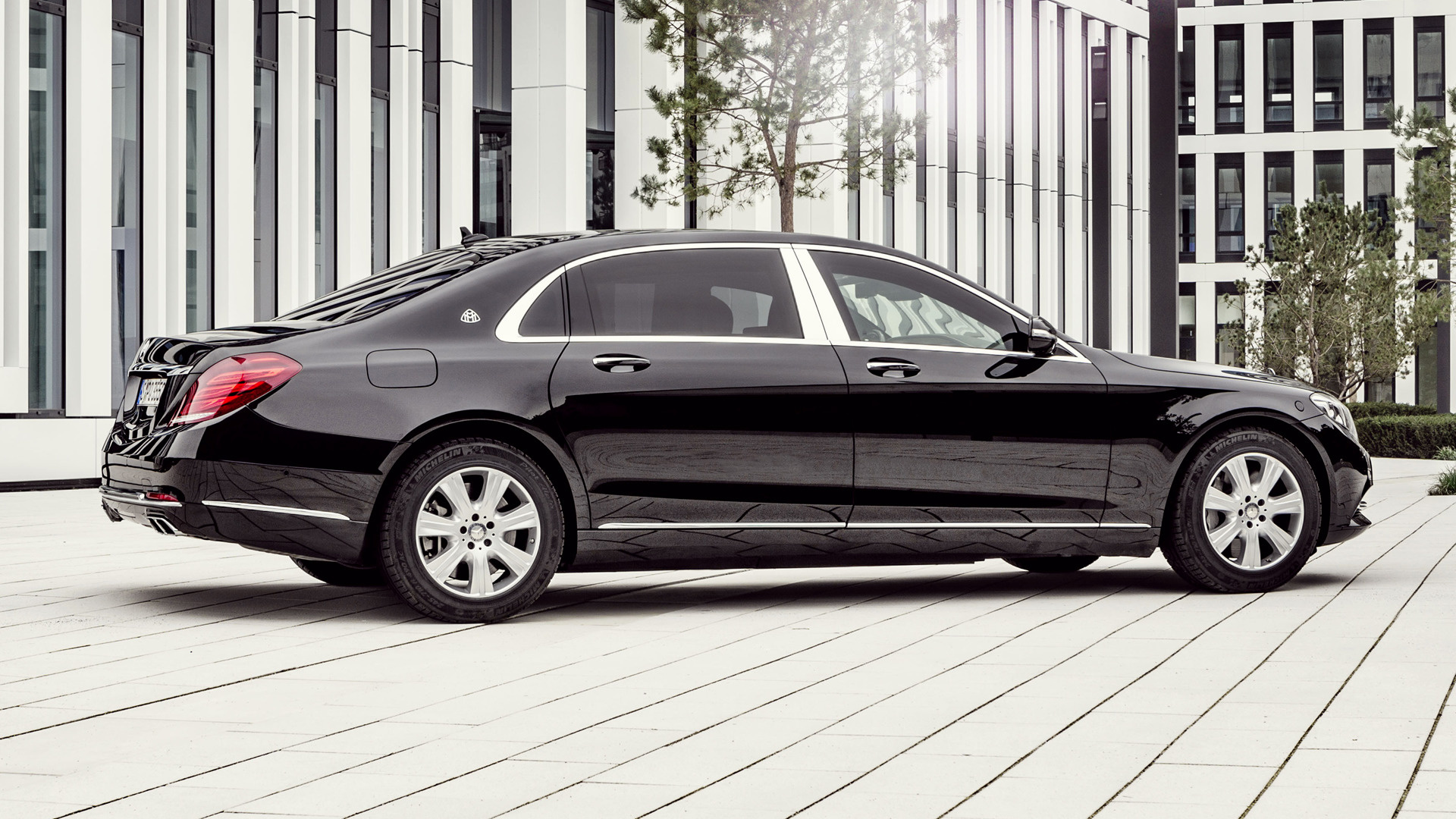 2016 Mercedes-Maybach S-Class Guard - Wallpapers and HD Images | Car Pixel